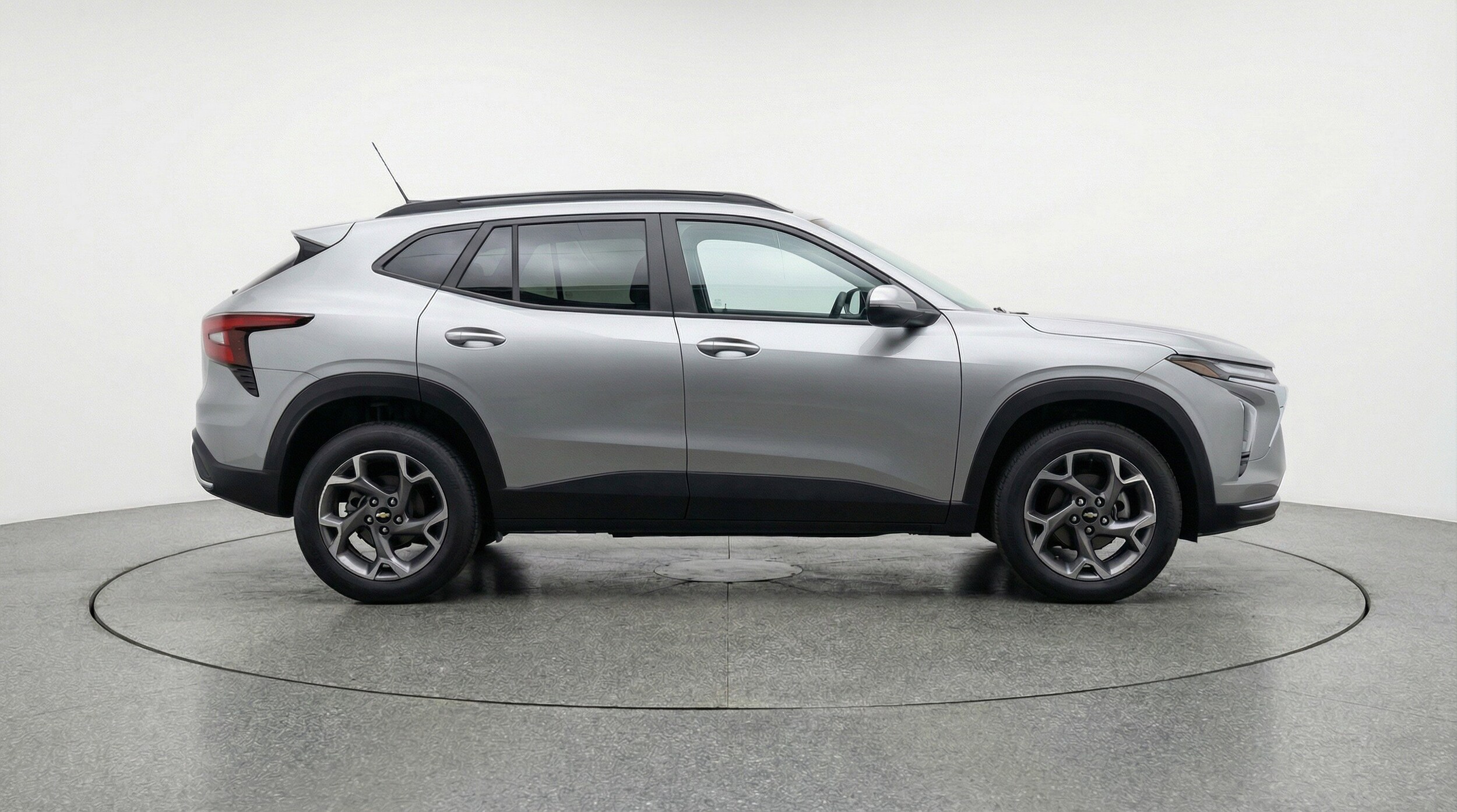 Thumbnail: 2025 Chevrolet Trax - 11