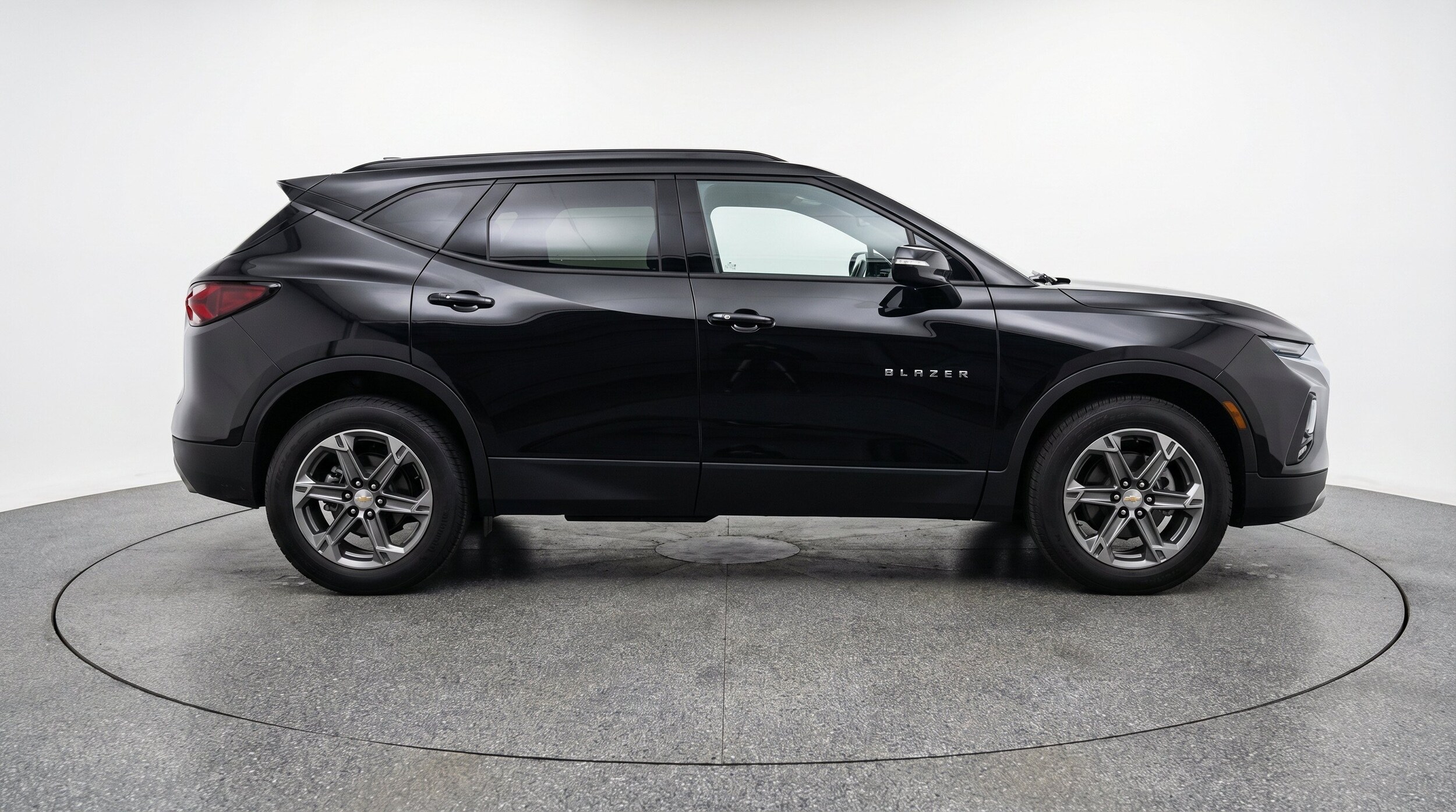 Thumbnail: 2025 Chevrolet Blazer - 10