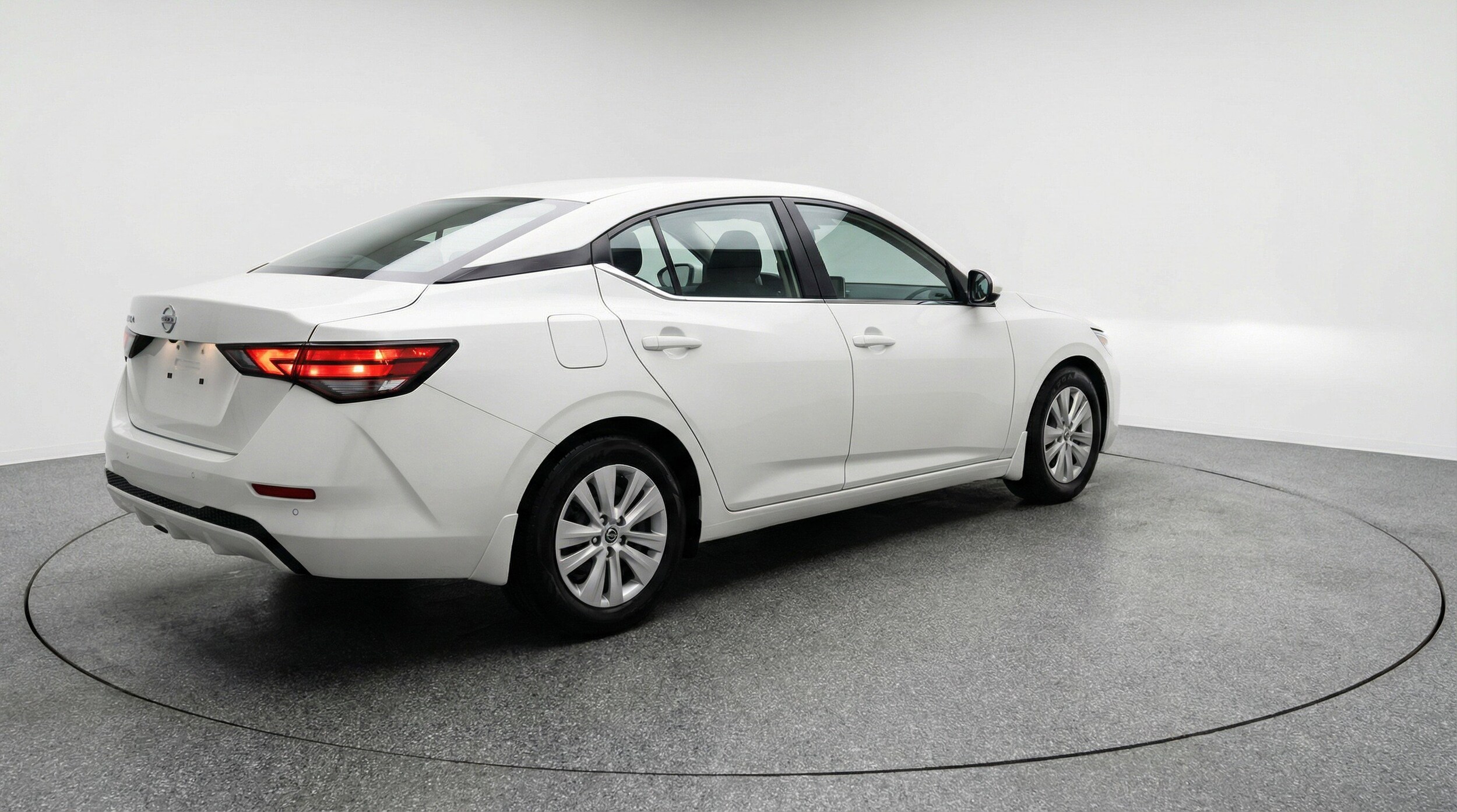 Thumbnail: 2025 Nissan Sentra - 9