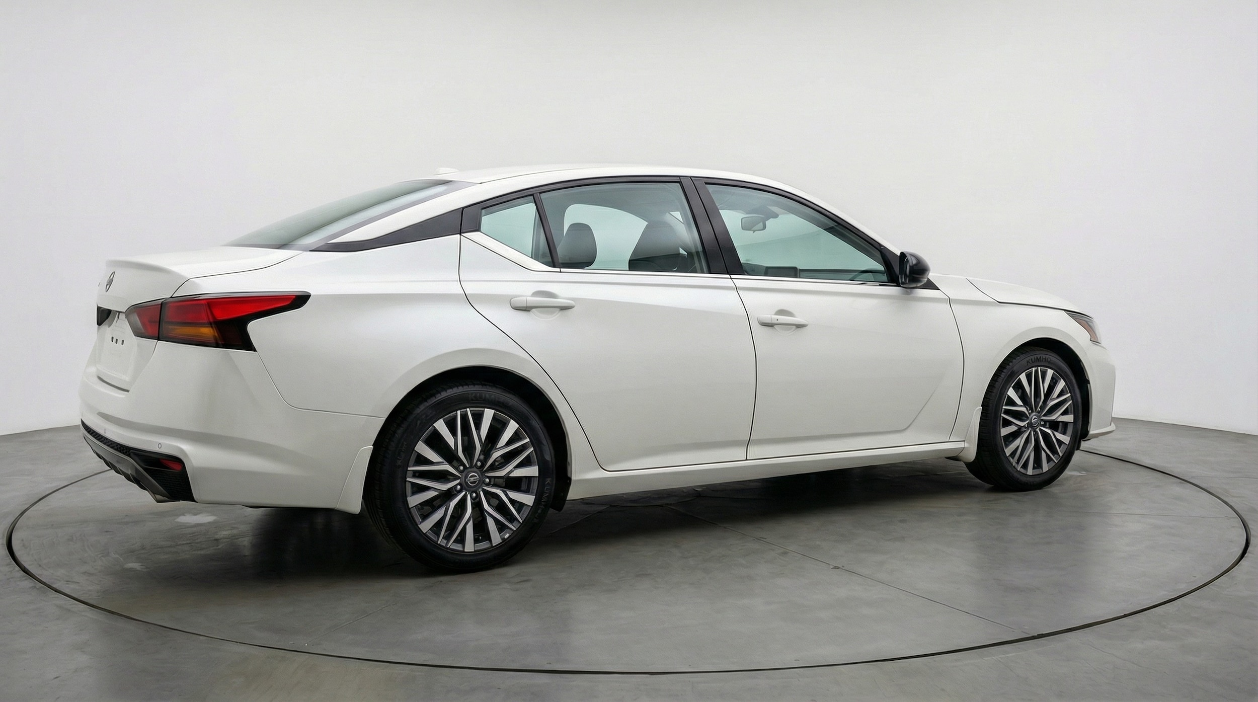 Thumbnail: 2025 Nissan Altima - 7