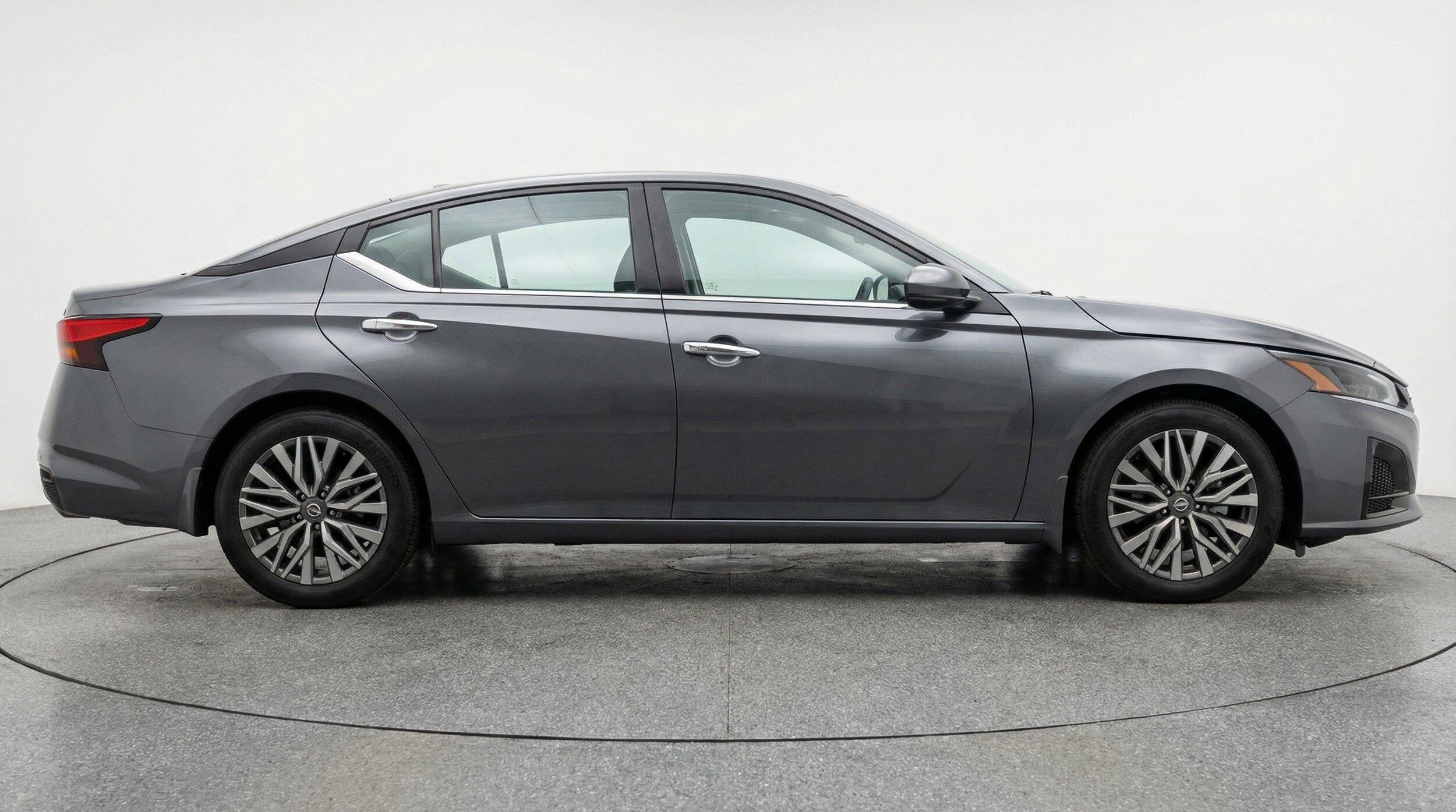 Thumbnail: 2025 Nissan Altima - 11