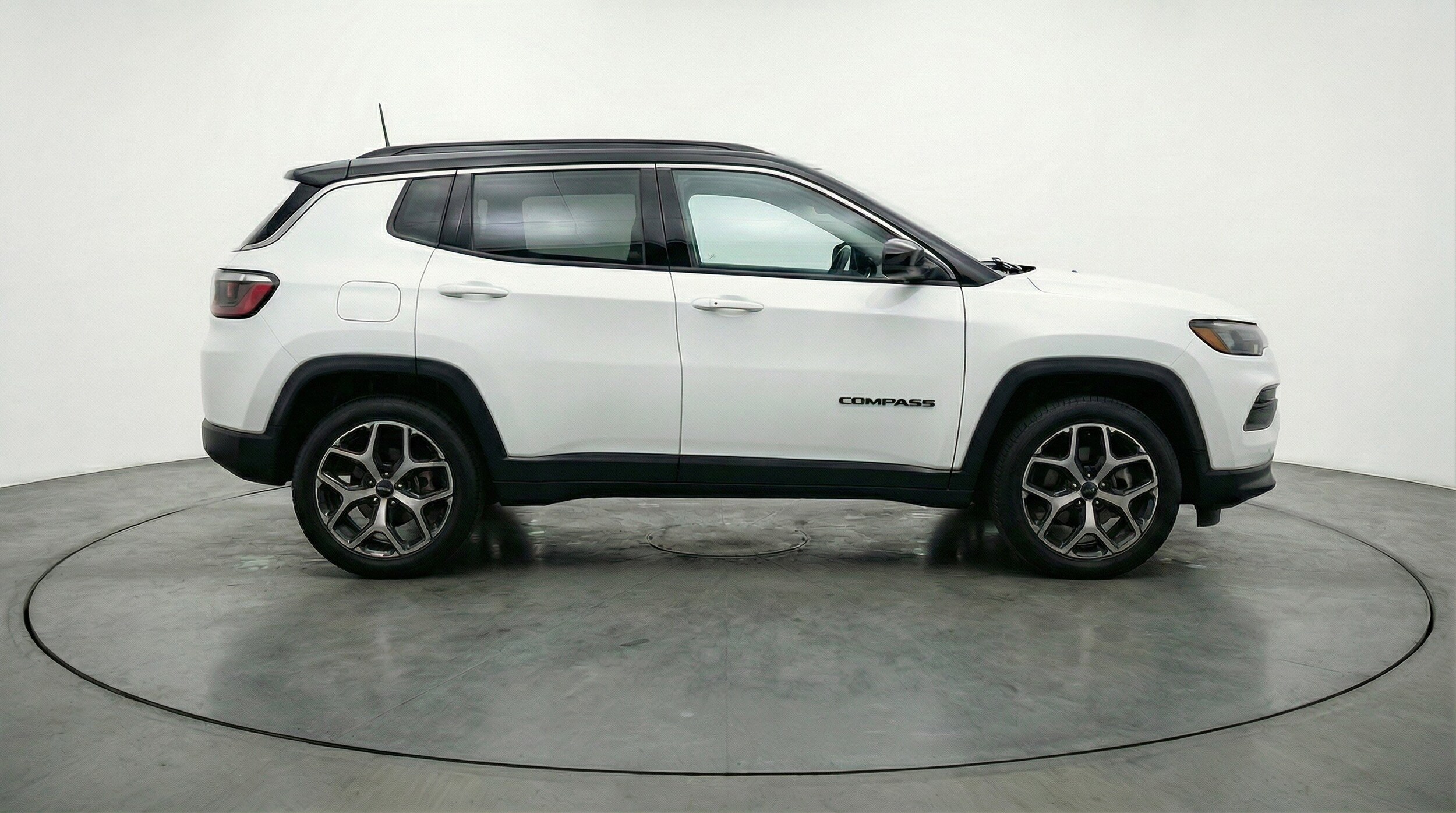 Thumbnail: 2025 Jeep Compass - 11