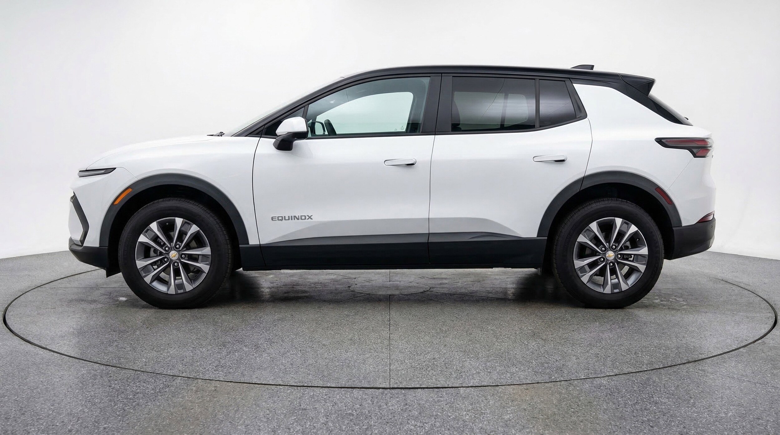 Thumbnail: 2025 Chevrolet Equinox - 5