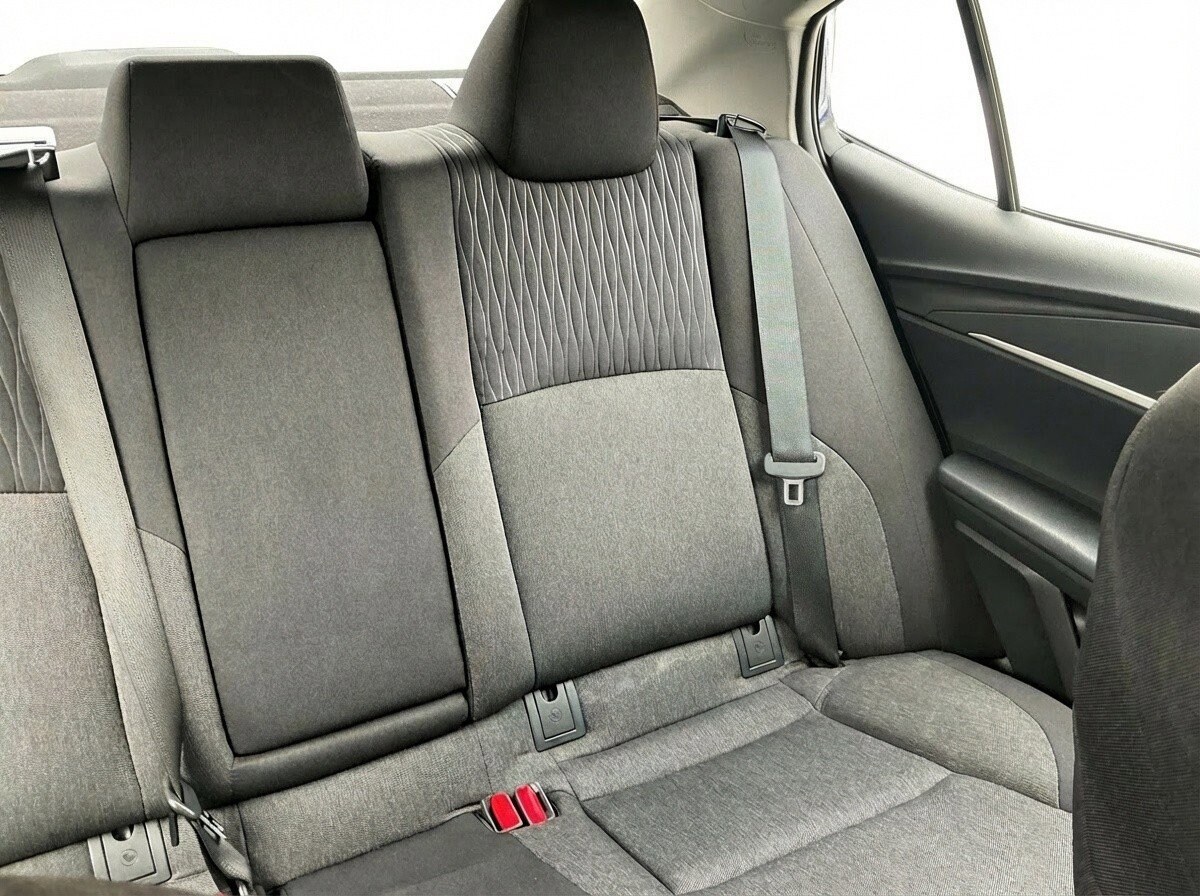 Thumbnail: 2025 Toyota Camry - 14