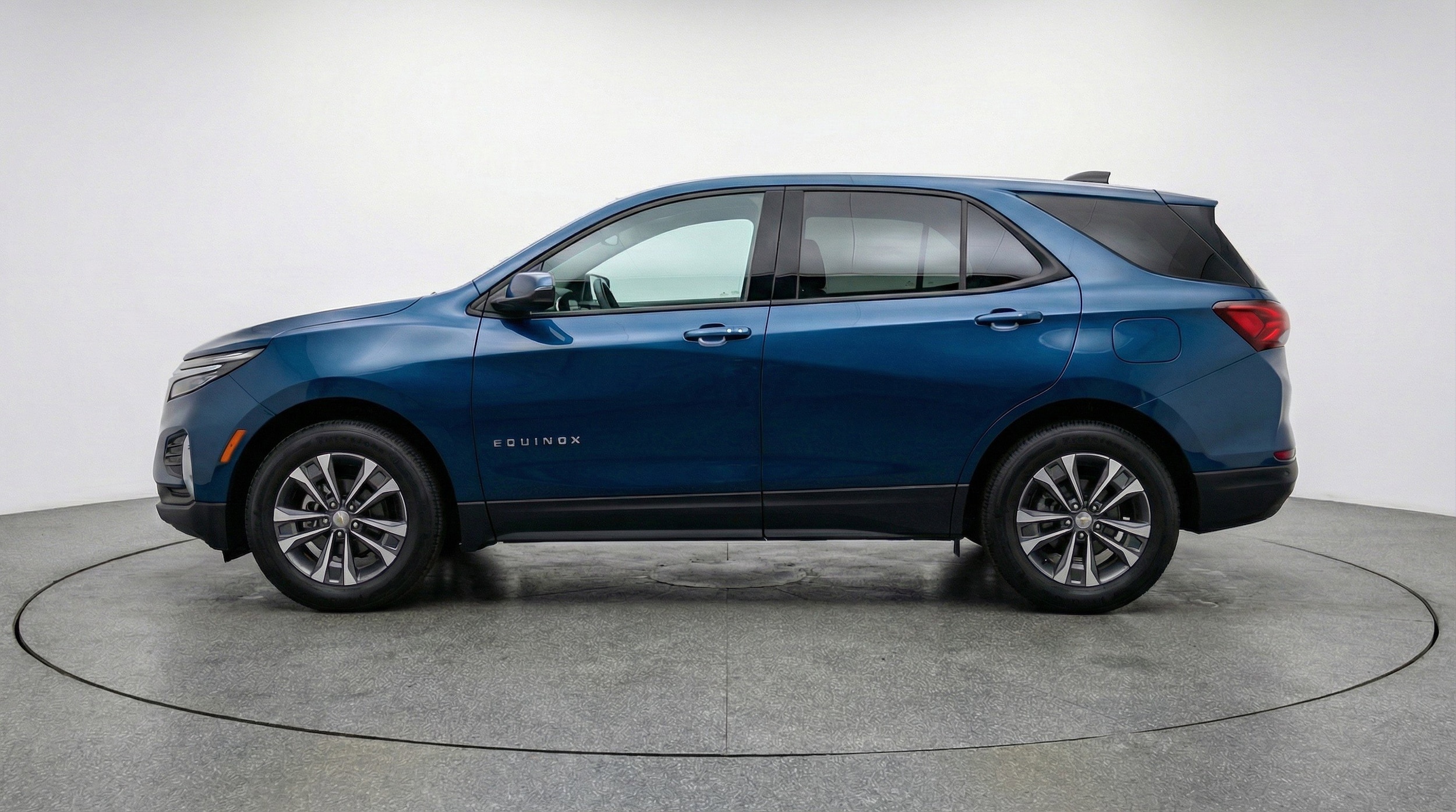 Thumbnail: 2025 Chevrolet Equinox - 5