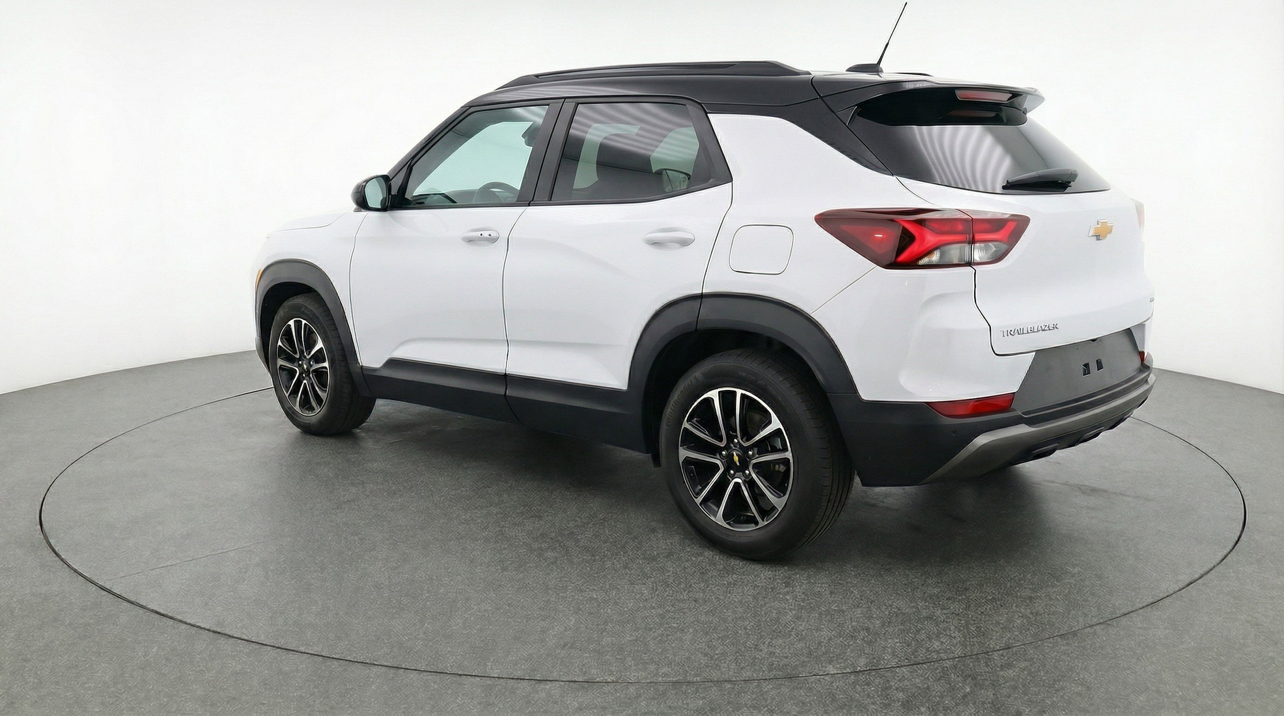 Thumbnail: 2025 Chevrolet TrailBlazer - 6