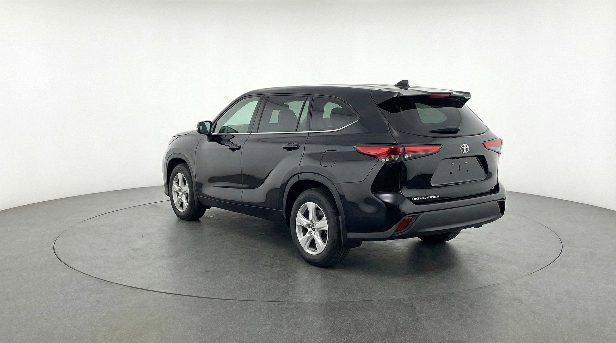 Thumbnail: 2025 Toyota Highlander - 6