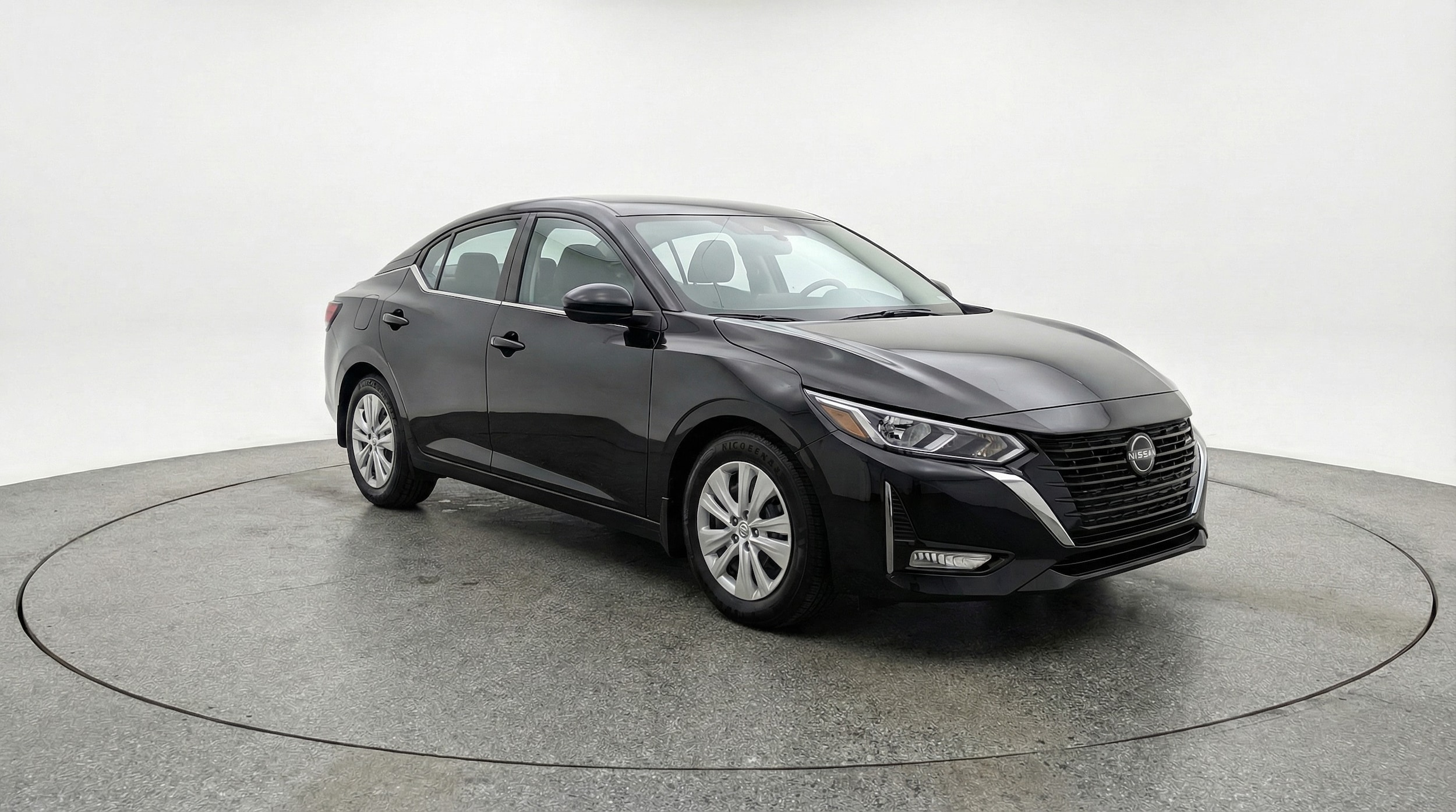 Thumbnail: 2025 Nissan Sentra - 1