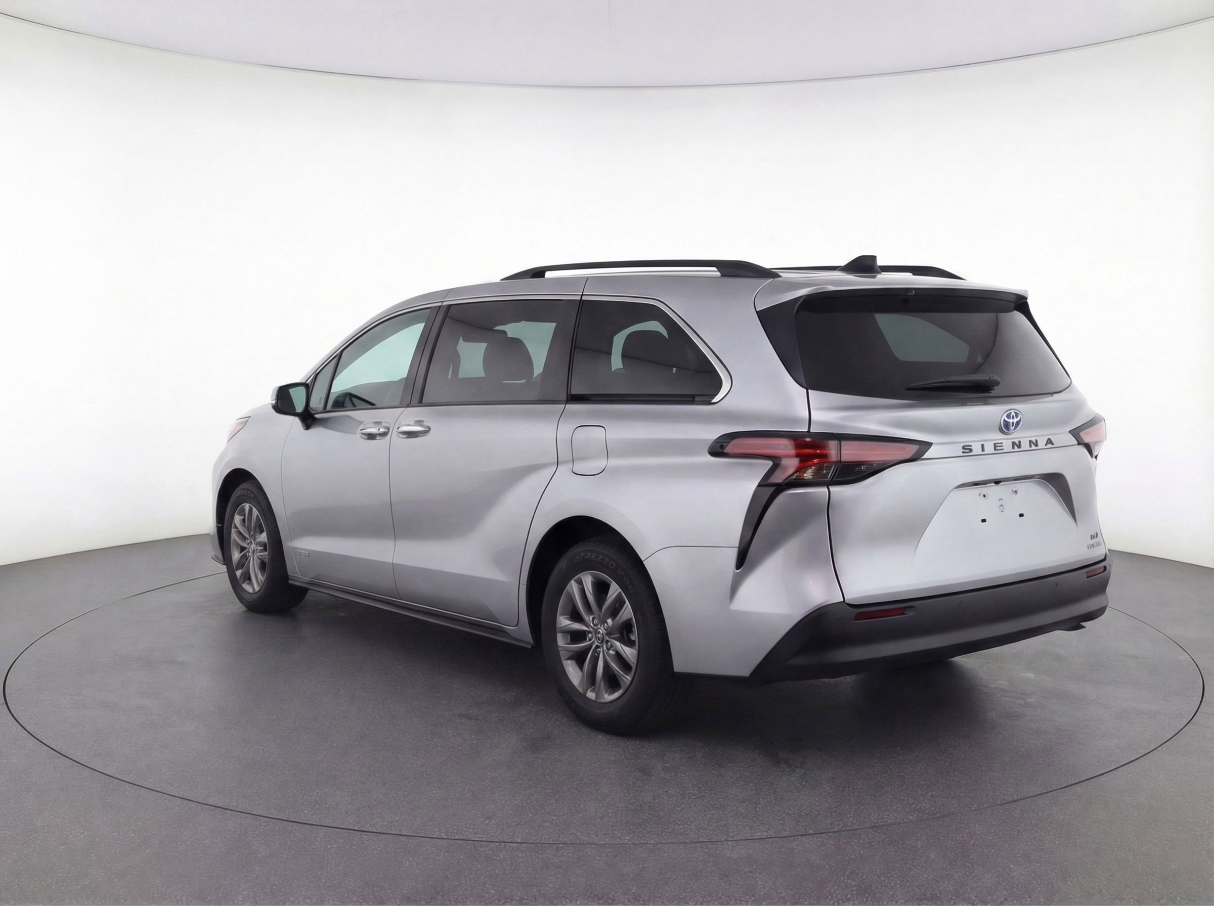 Thumbnail: 2024 Toyota Sienna - 6