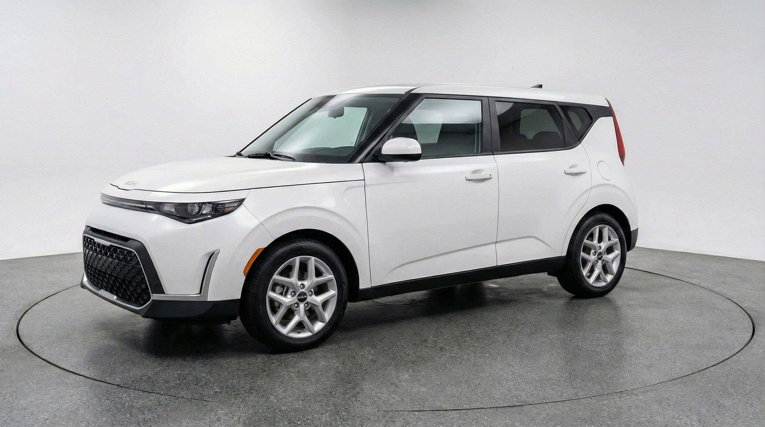 Thumbnail: 2025 Kia Soul - 3