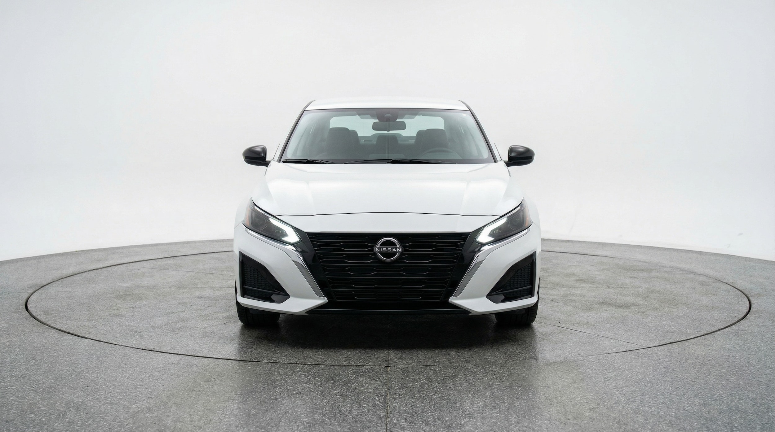 Thumbnail: 2025 Nissan Altima - 2