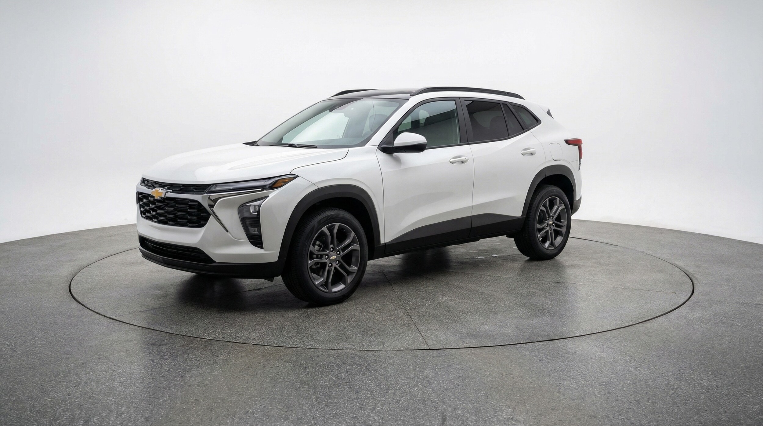 Thumbnail: 2025 Chevrolet Trax - 3