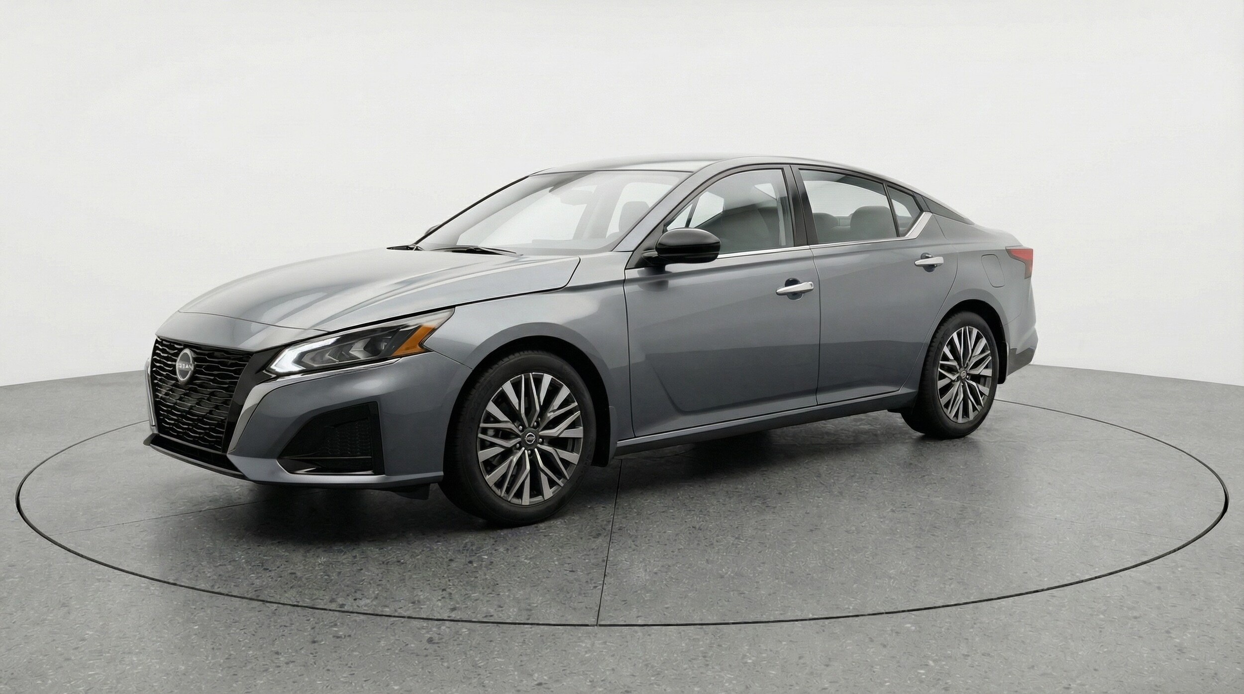 Thumbnail: 2025 Nissan Altima - 3