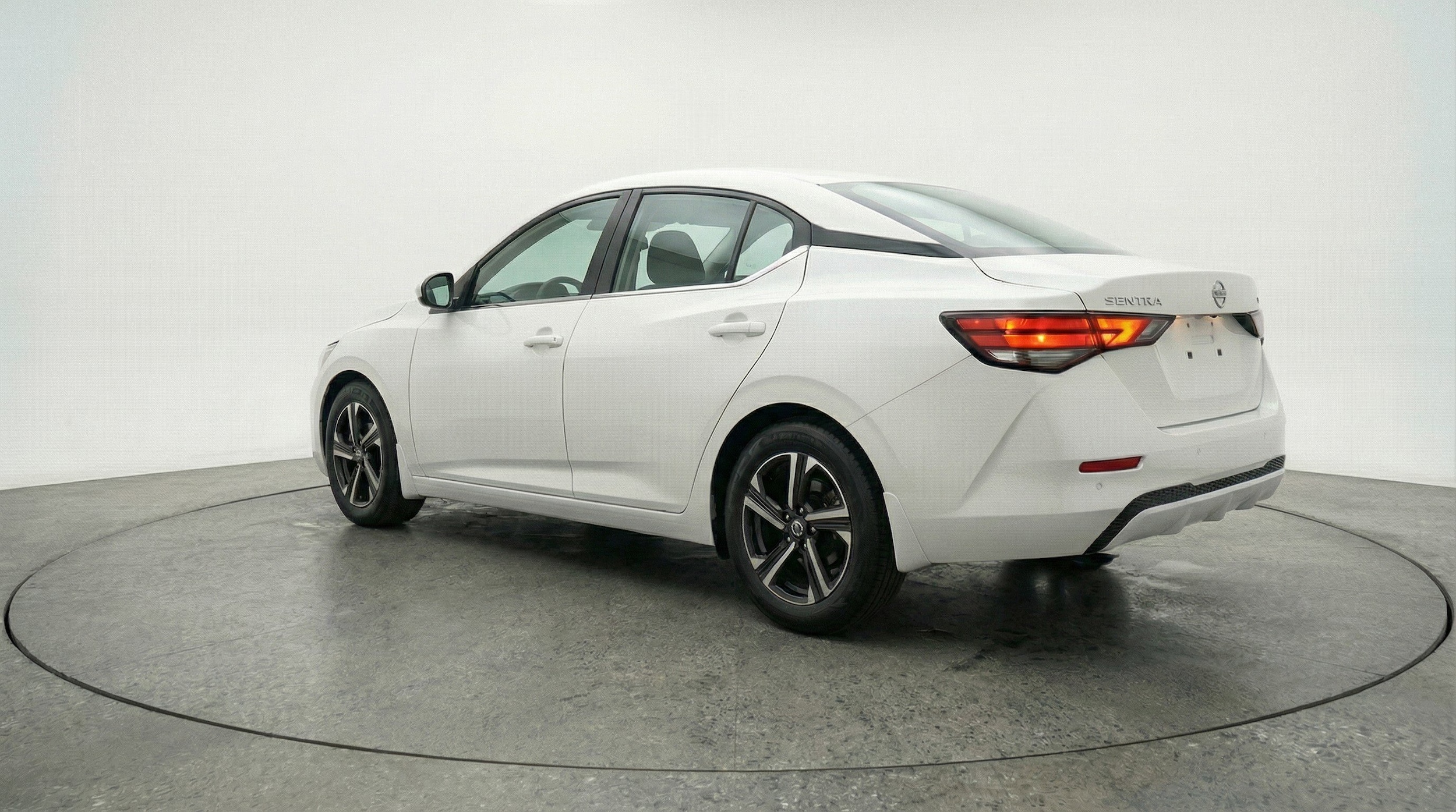 Thumbnail: 2025 Nissan Sentra - 6