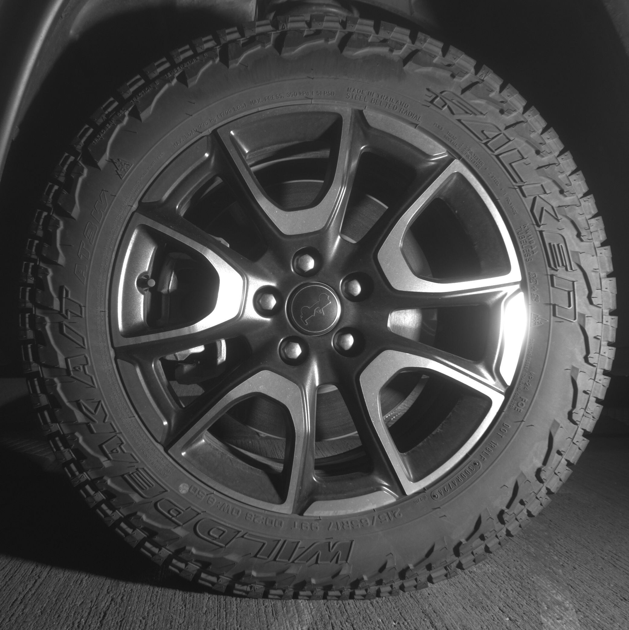 Thumbnail: 2025 Jeep Compass - 9