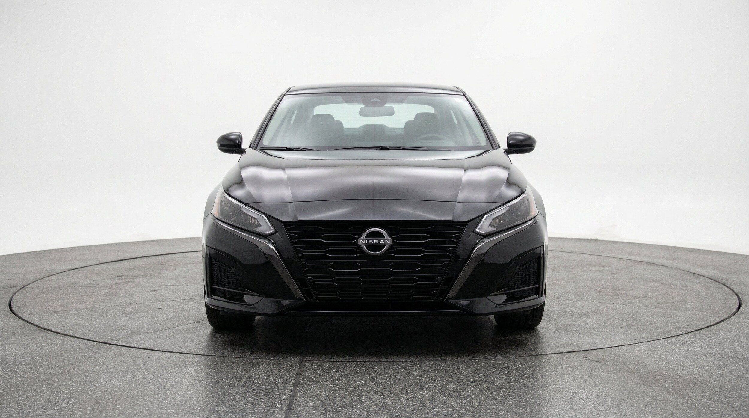 Thumbnail: 2025 Nissan Altima - 2