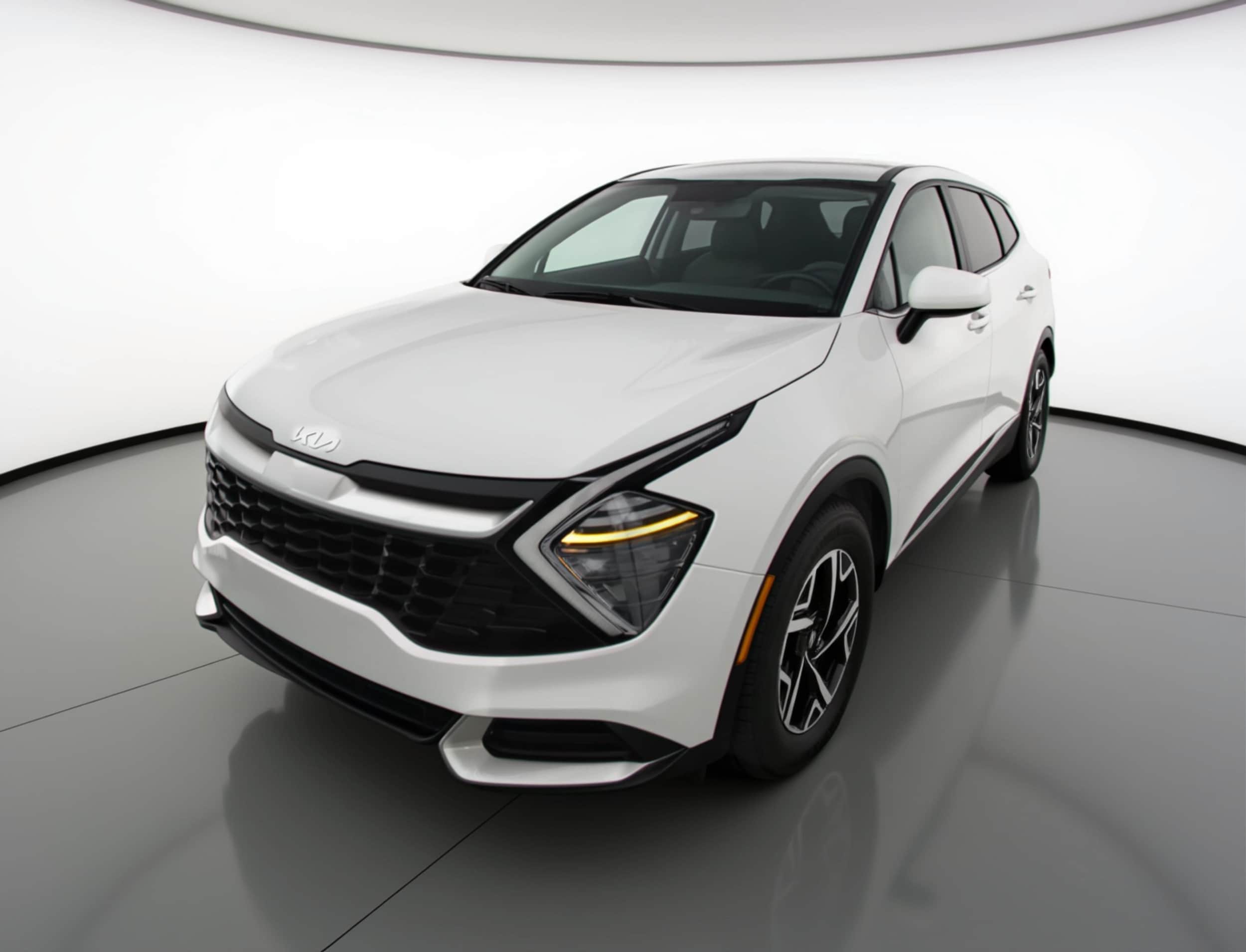 Thumbnail: 2025 Kia Sportage - 3