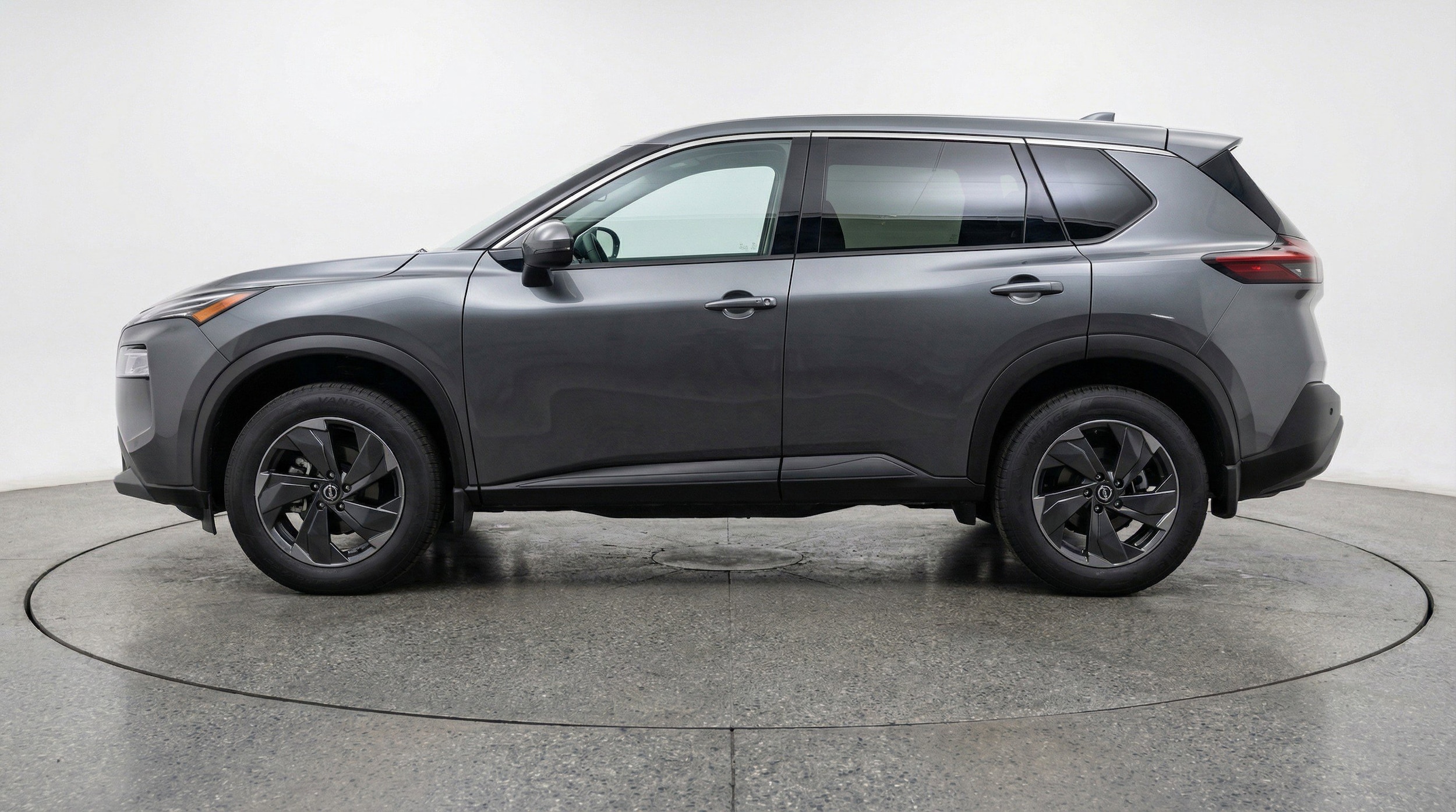 Thumbnail: 2025 Nissan Rogue - 5