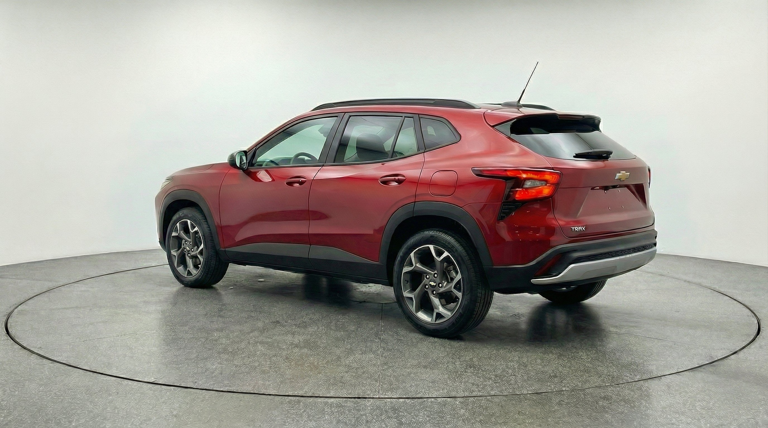 Thumbnail: 2025 Chevrolet Trax - 6