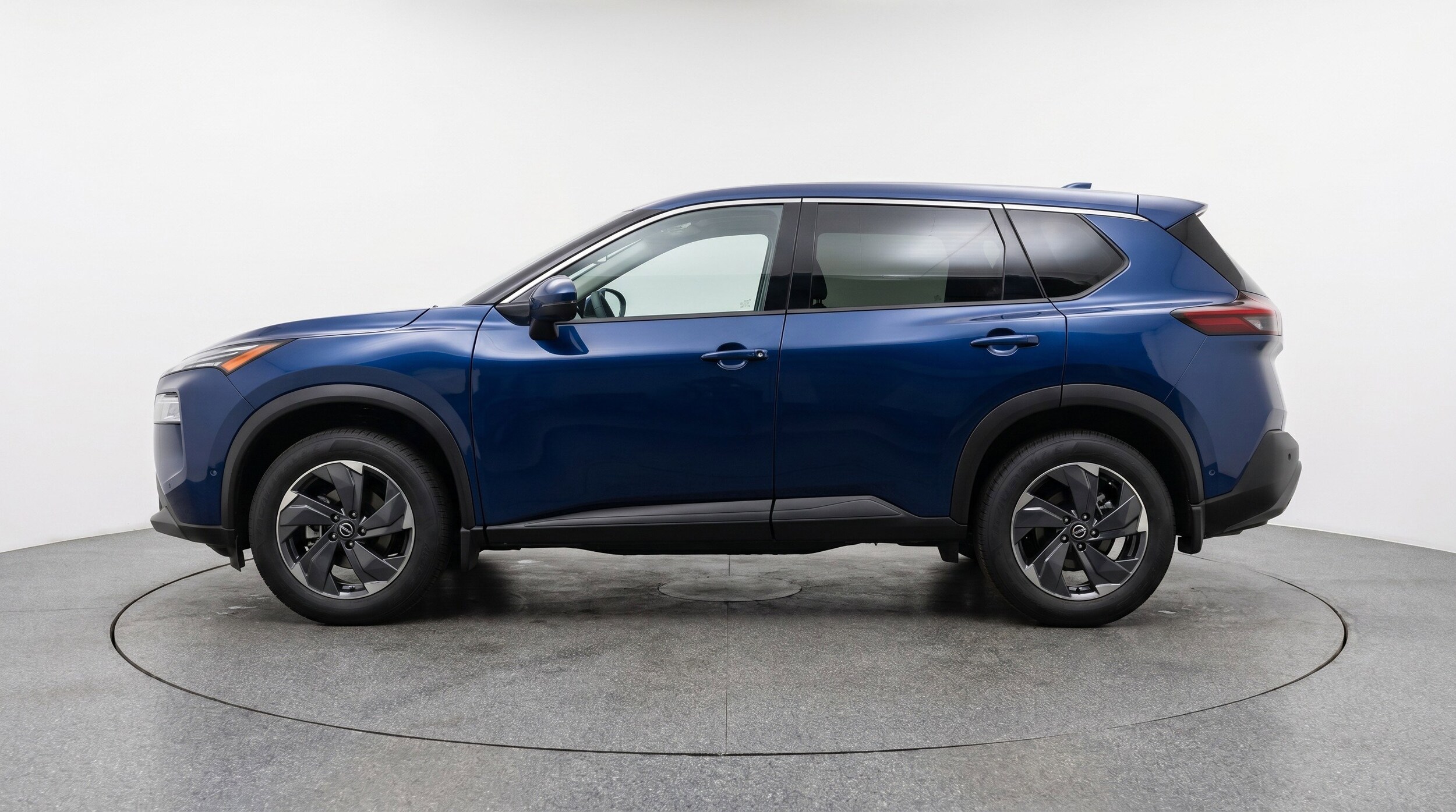 Thumbnail: 2025 Nissan Rogue - 5