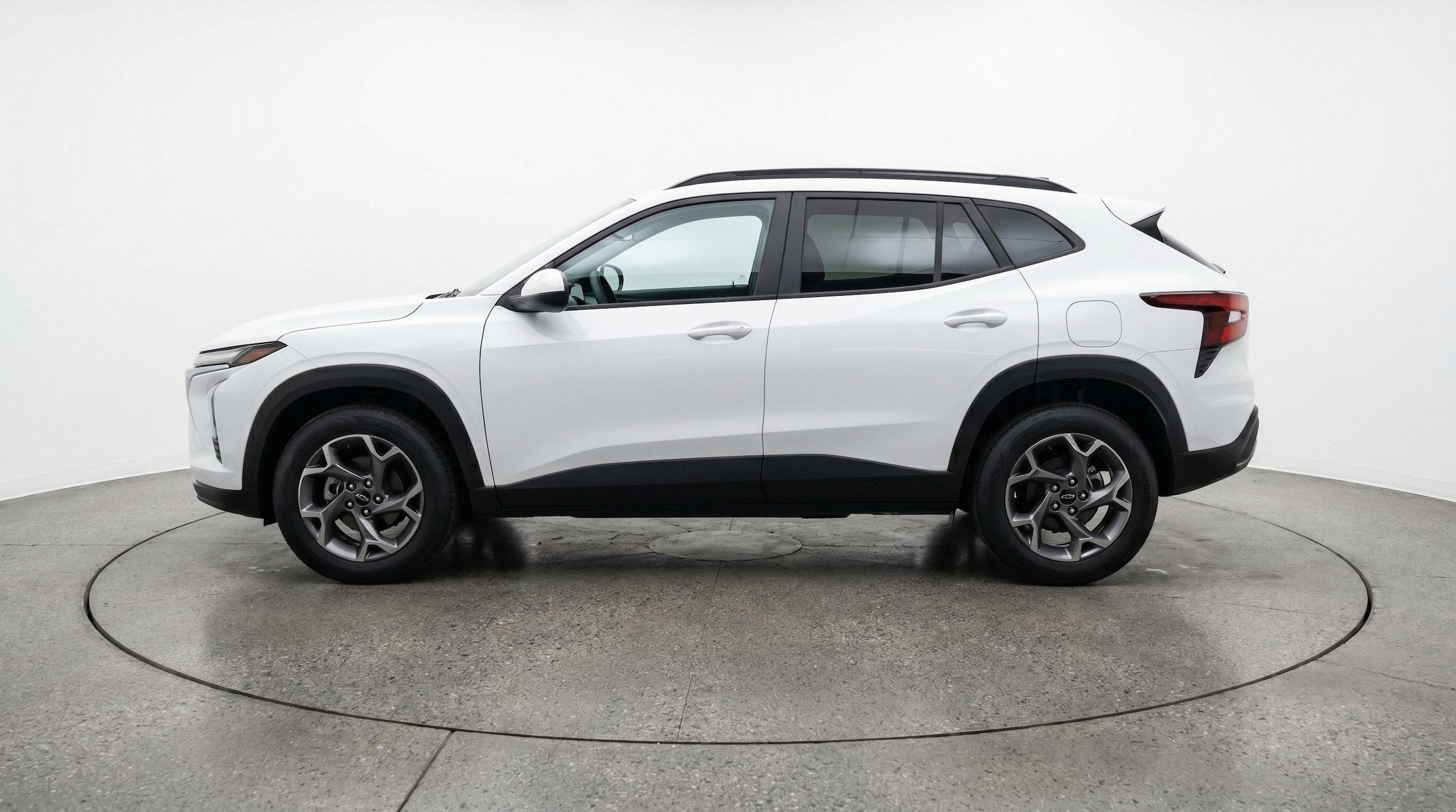 Thumbnail: 2025 Chevrolet Trax - 5
