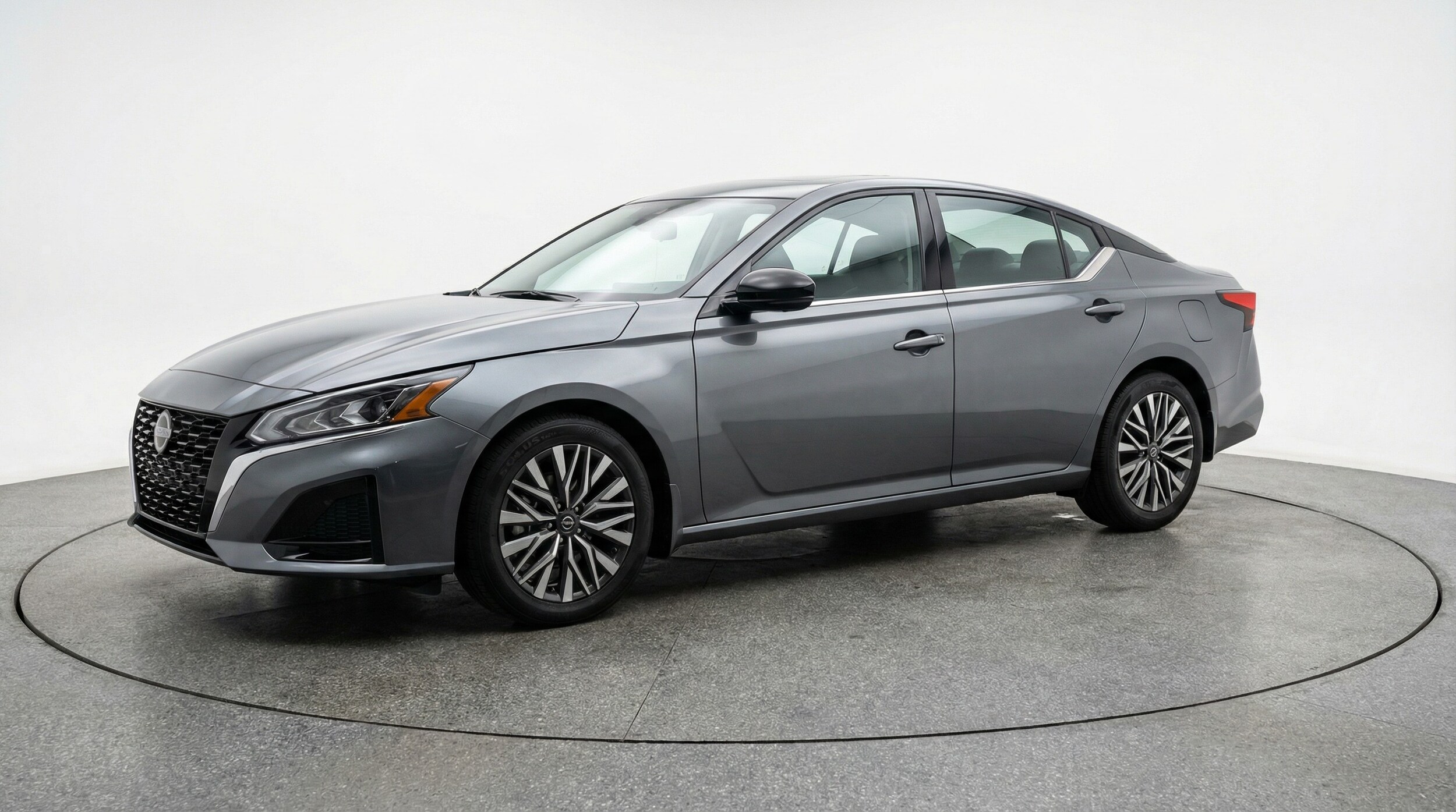 Thumbnail: 2025 Nissan Altima - 3