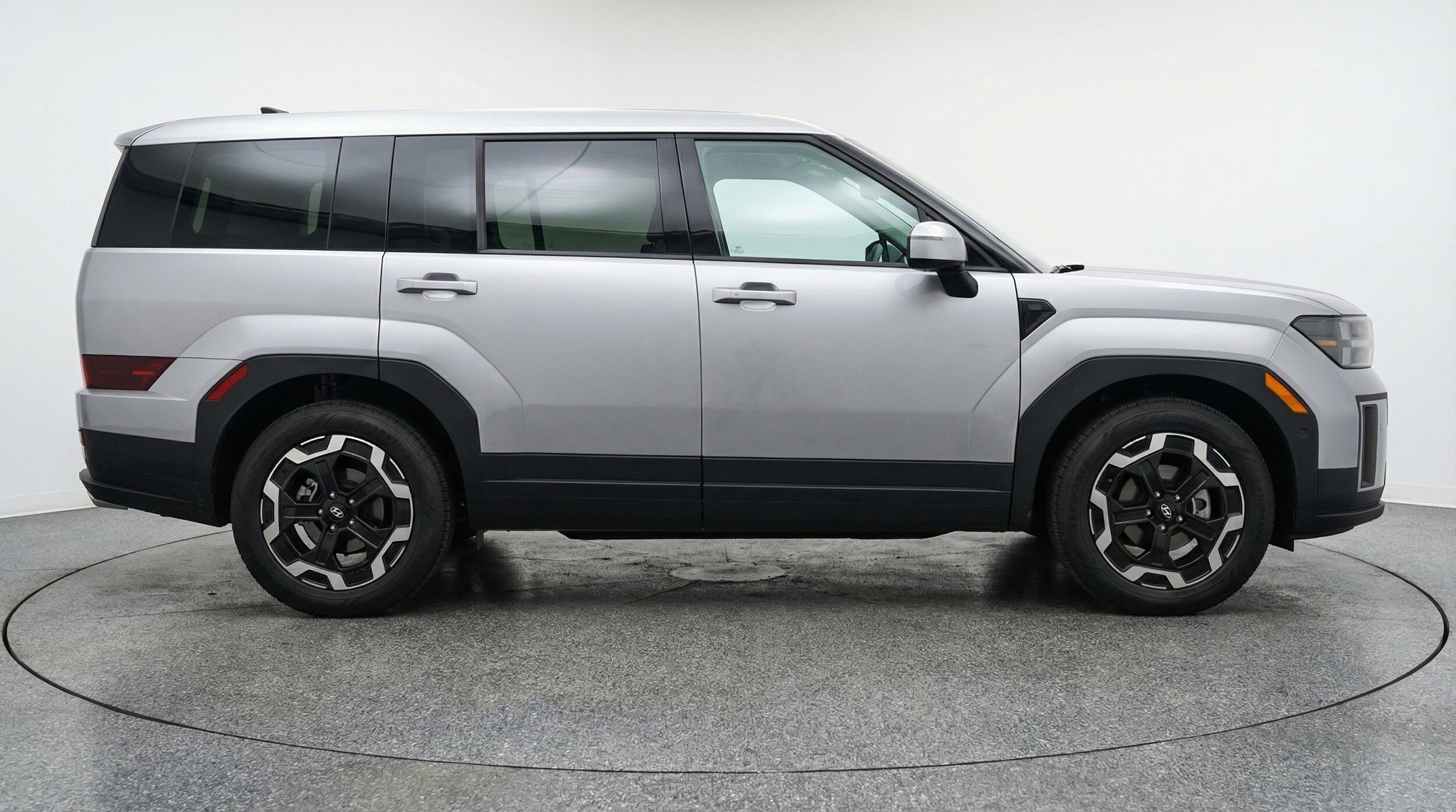 Thumbnail: 2025 Hyundai Santa Fe - 11