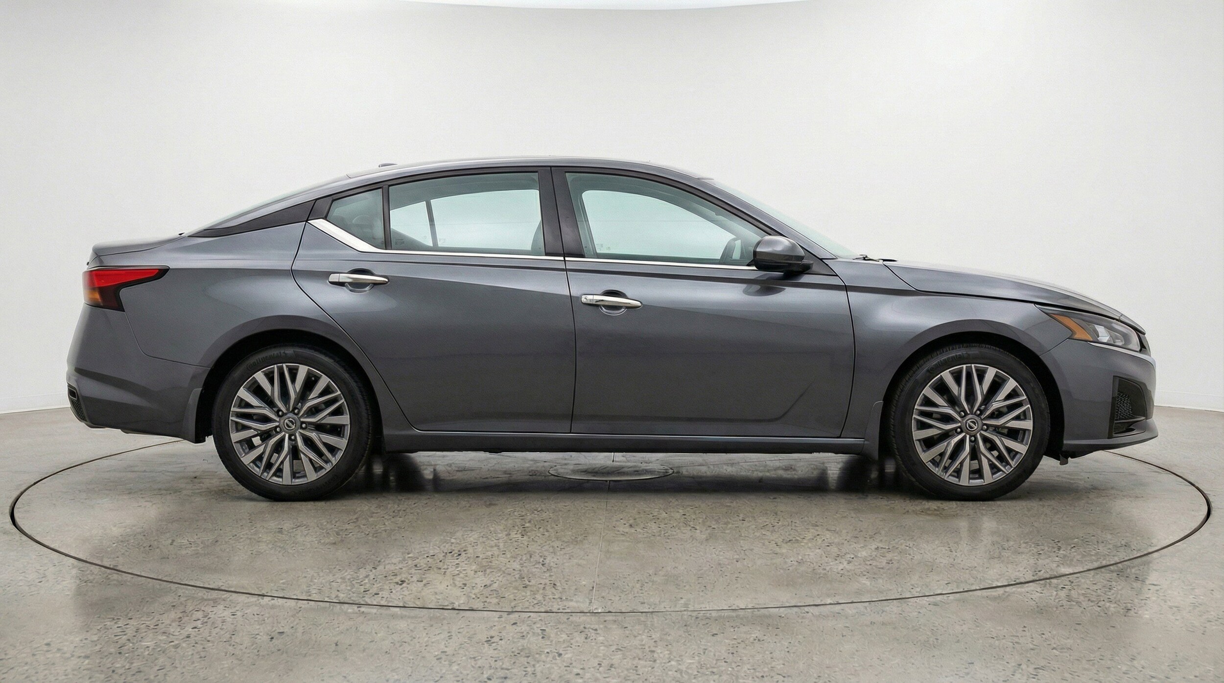 Thumbnail: 2025 Nissan Altima - 11