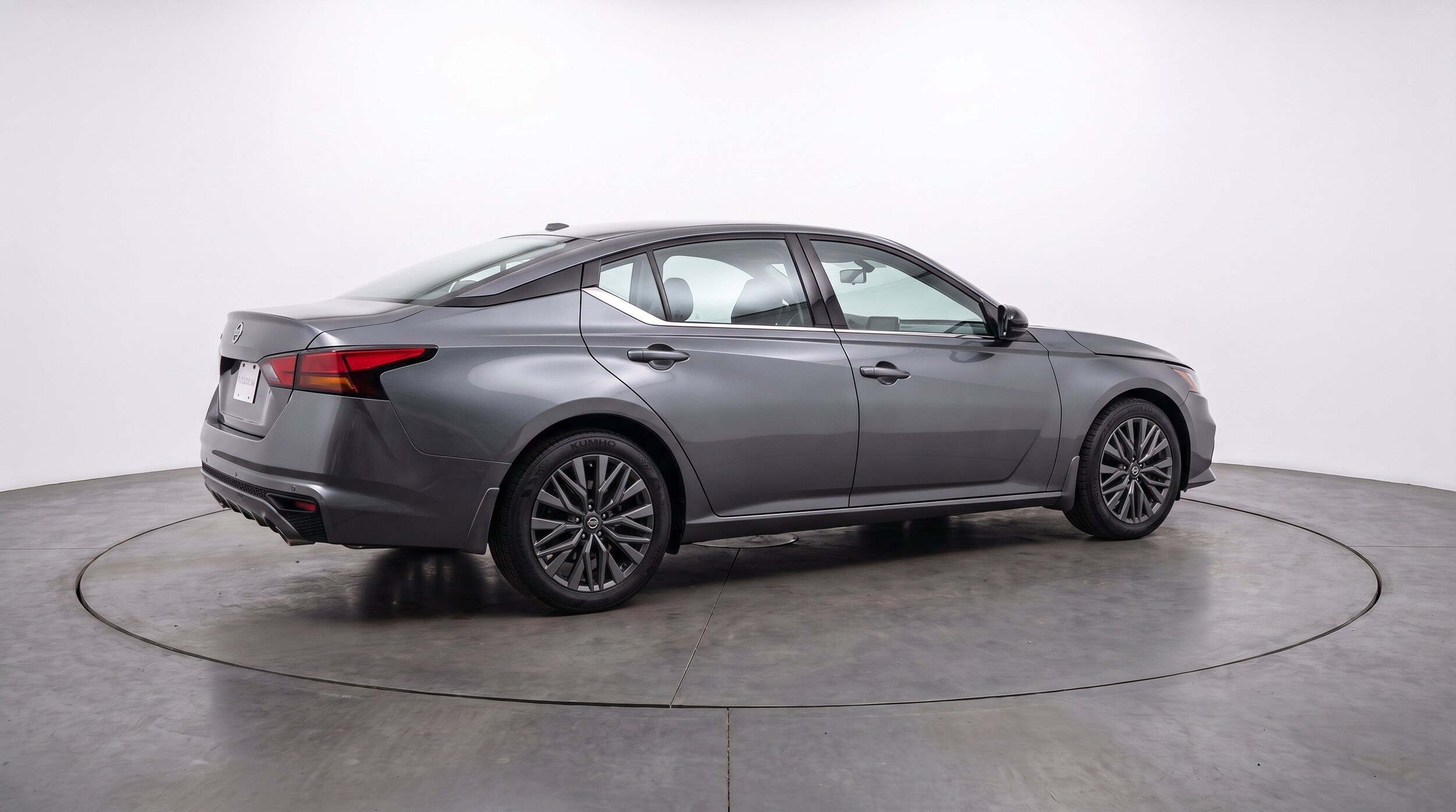 Thumbnail: 2025 Nissan Altima - 9