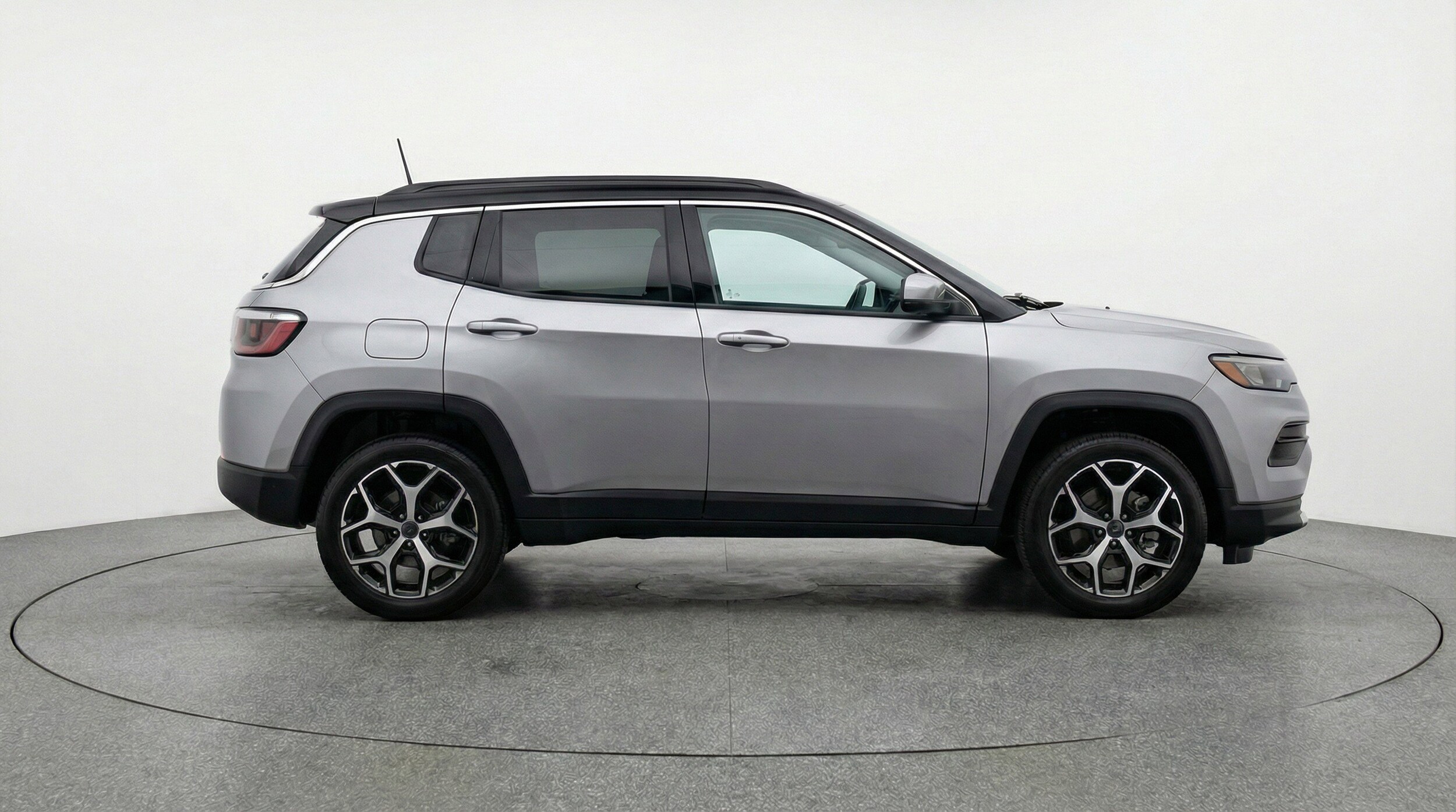Thumbnail: 2025 Jeep Compass - 11