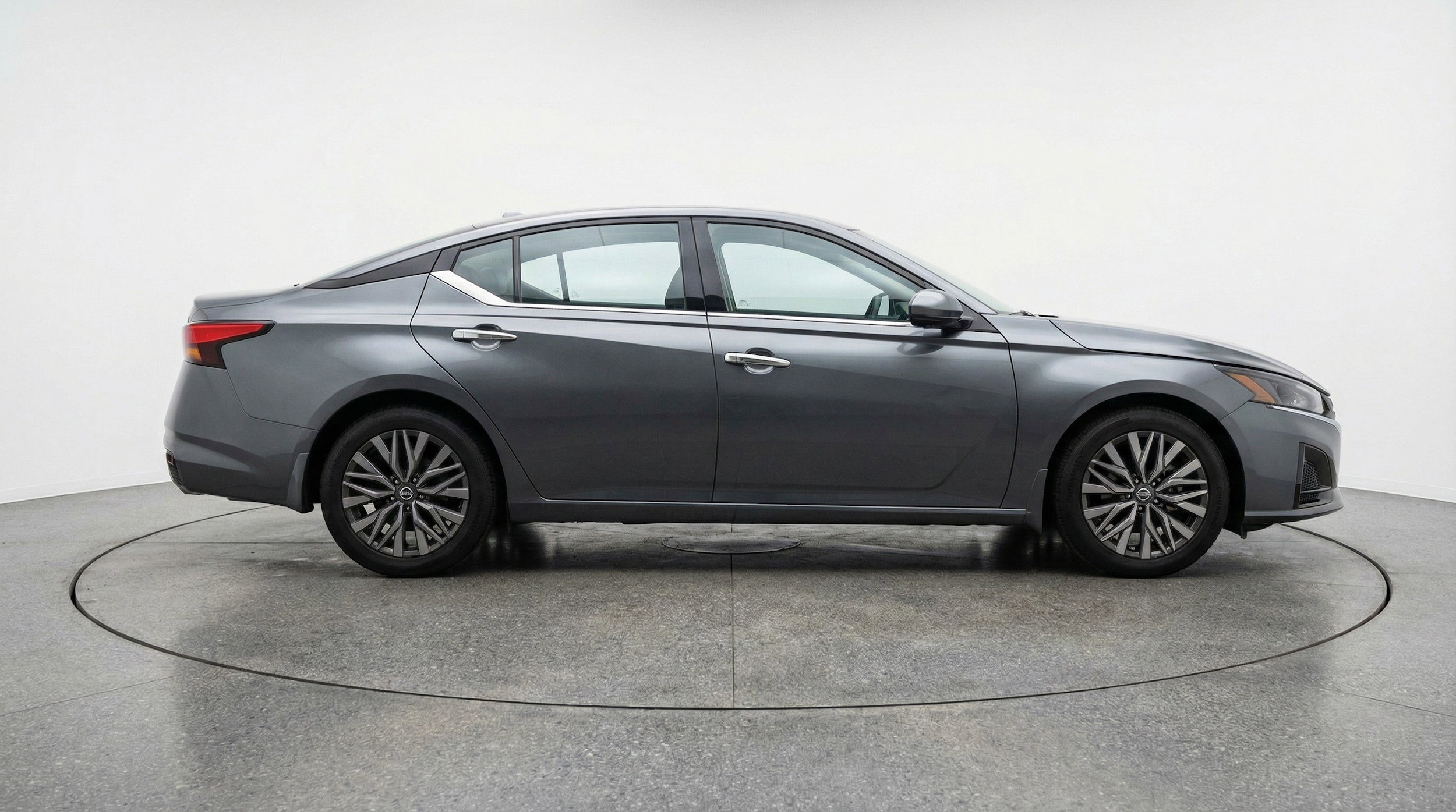 Thumbnail: 2025 Nissan Altima - 11