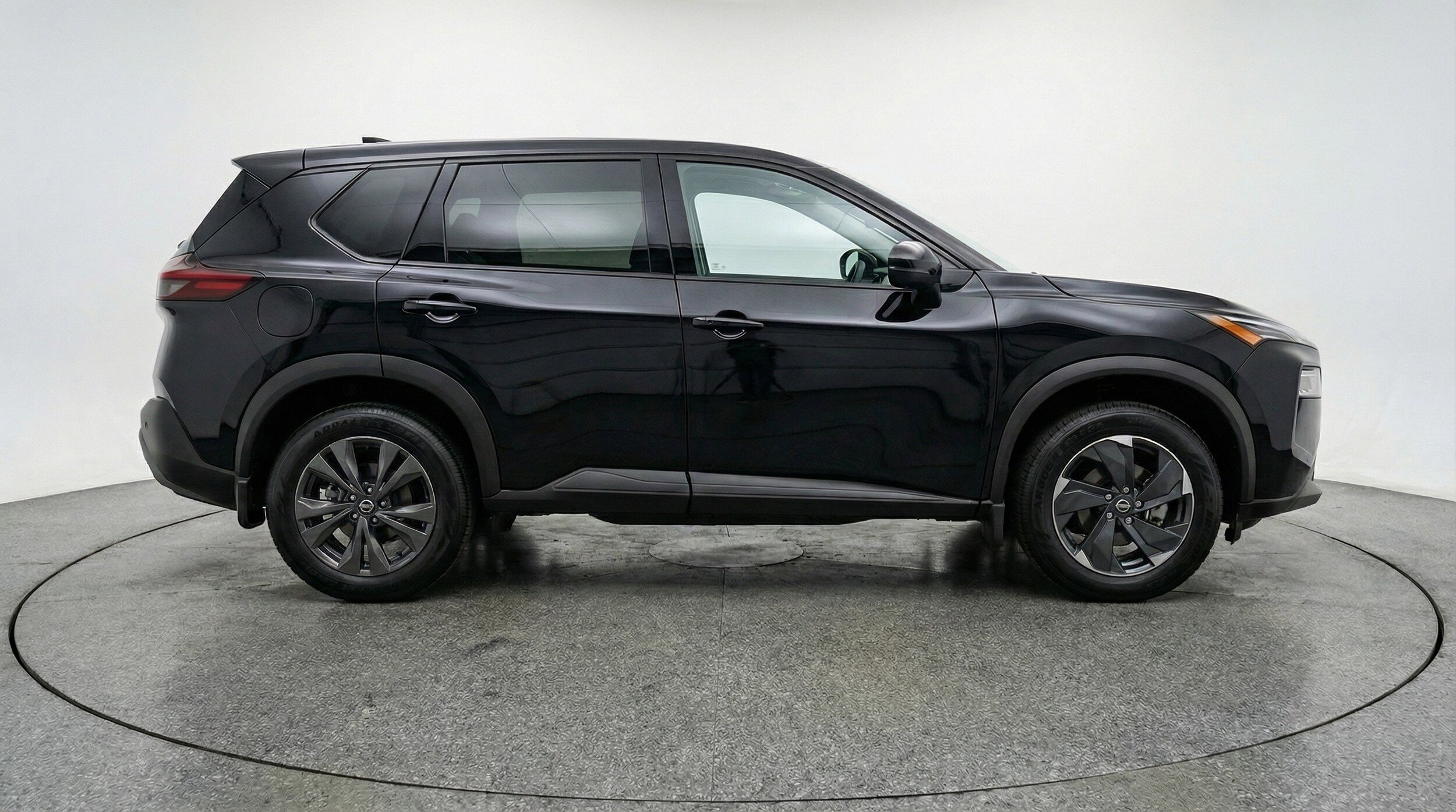 Thumbnail: 2025 Nissan Rogue - 11