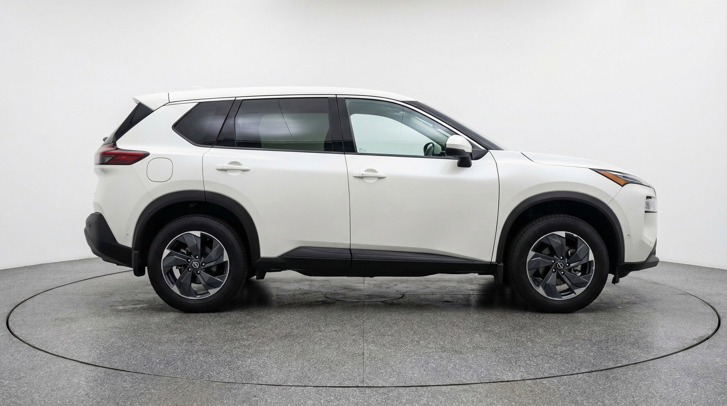 Thumbnail: 2025 Nissan Rogue - 11