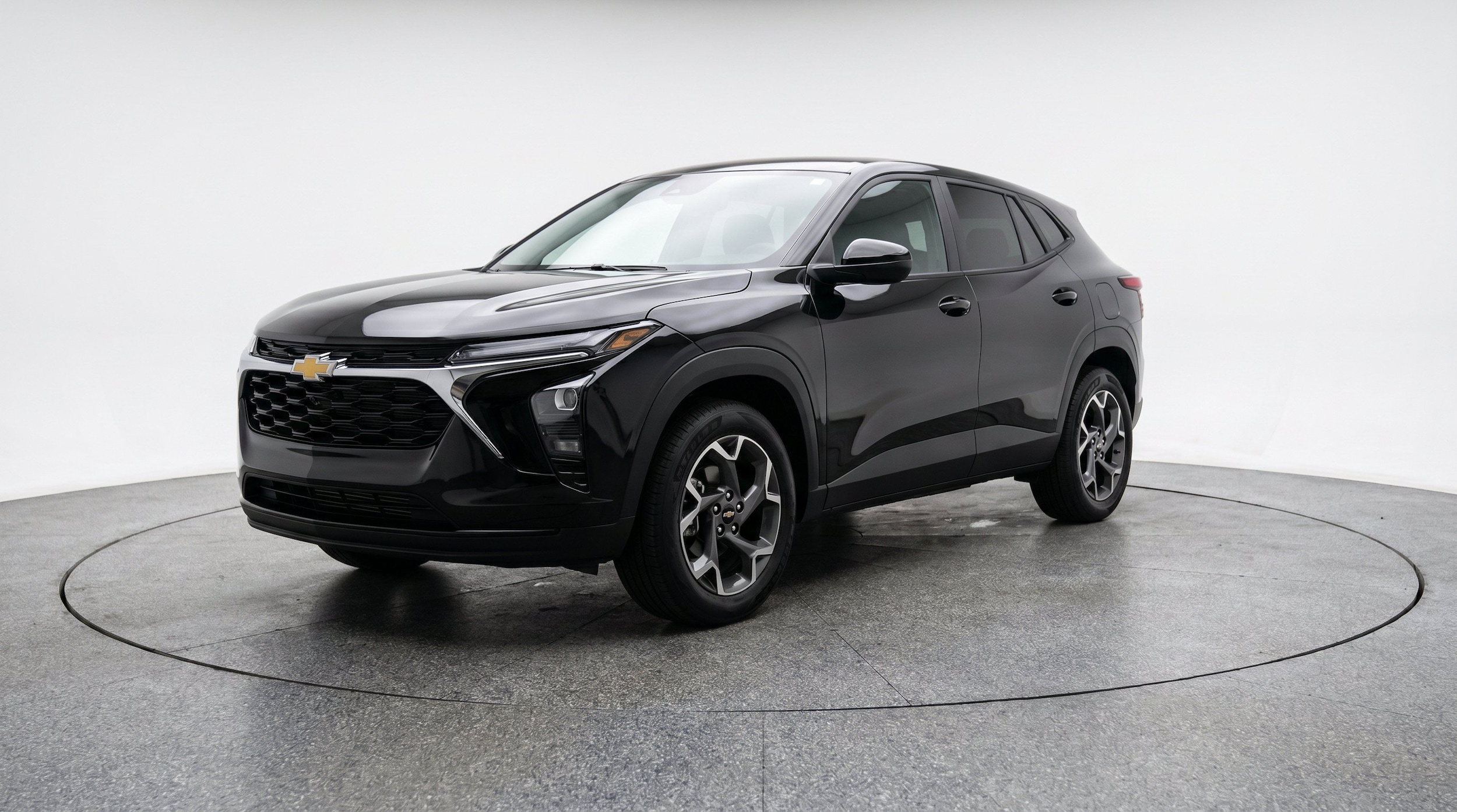 Thumbnail: 2025 Chevrolet Trax - 3