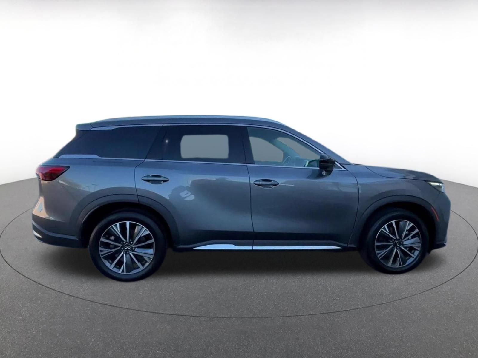 Thumbnail: 2026 INFINITI QX60 - 13