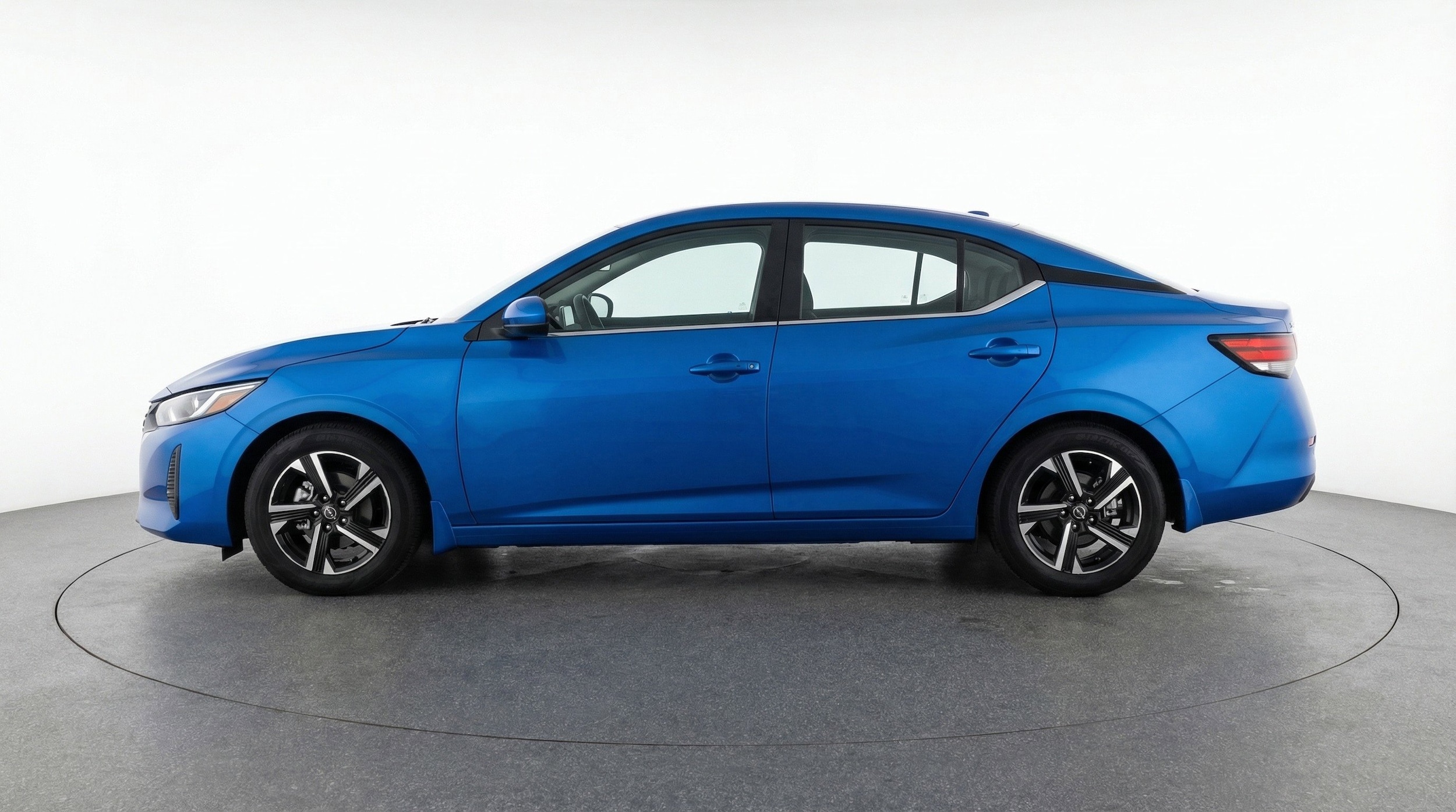 Thumbnail: 2025 Nissan Sentra - 5