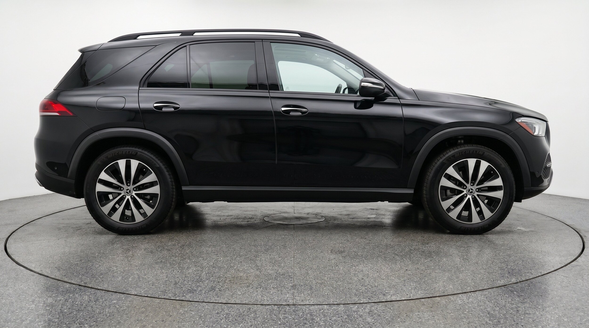 Thumbnail: 2026 Mercedes-Benz GLE - 11