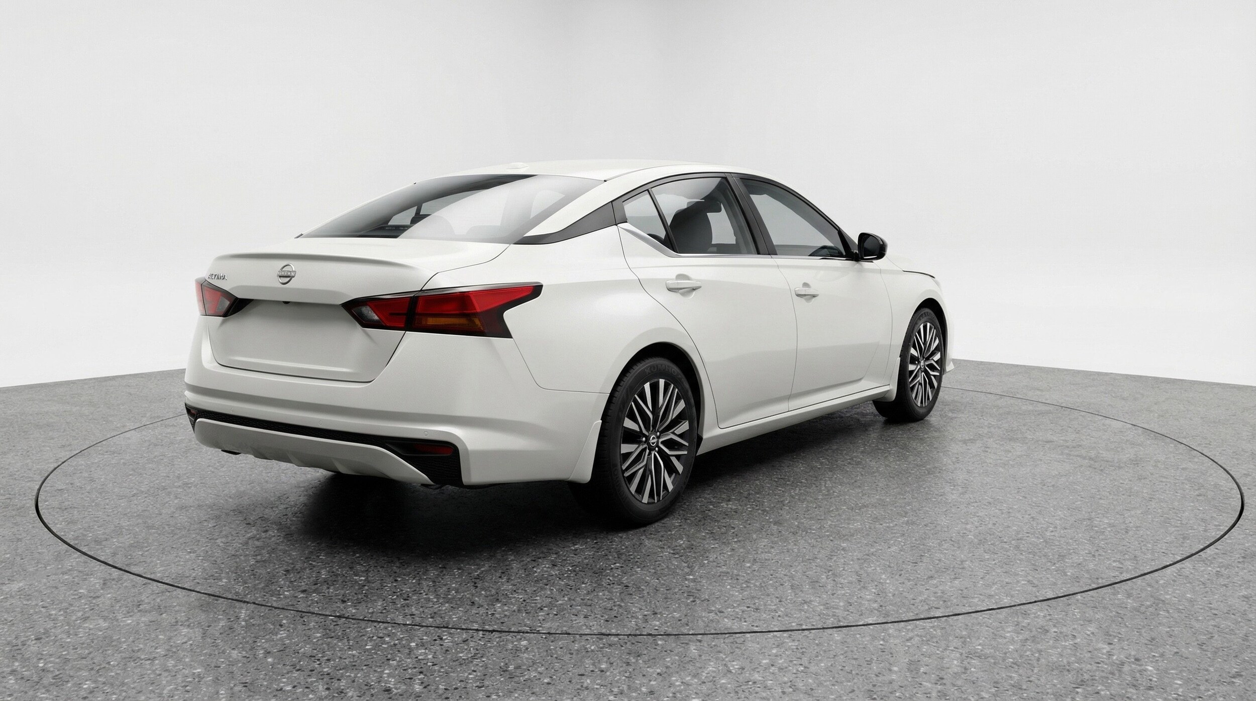 Thumbnail: 2025 Nissan Altima - 9