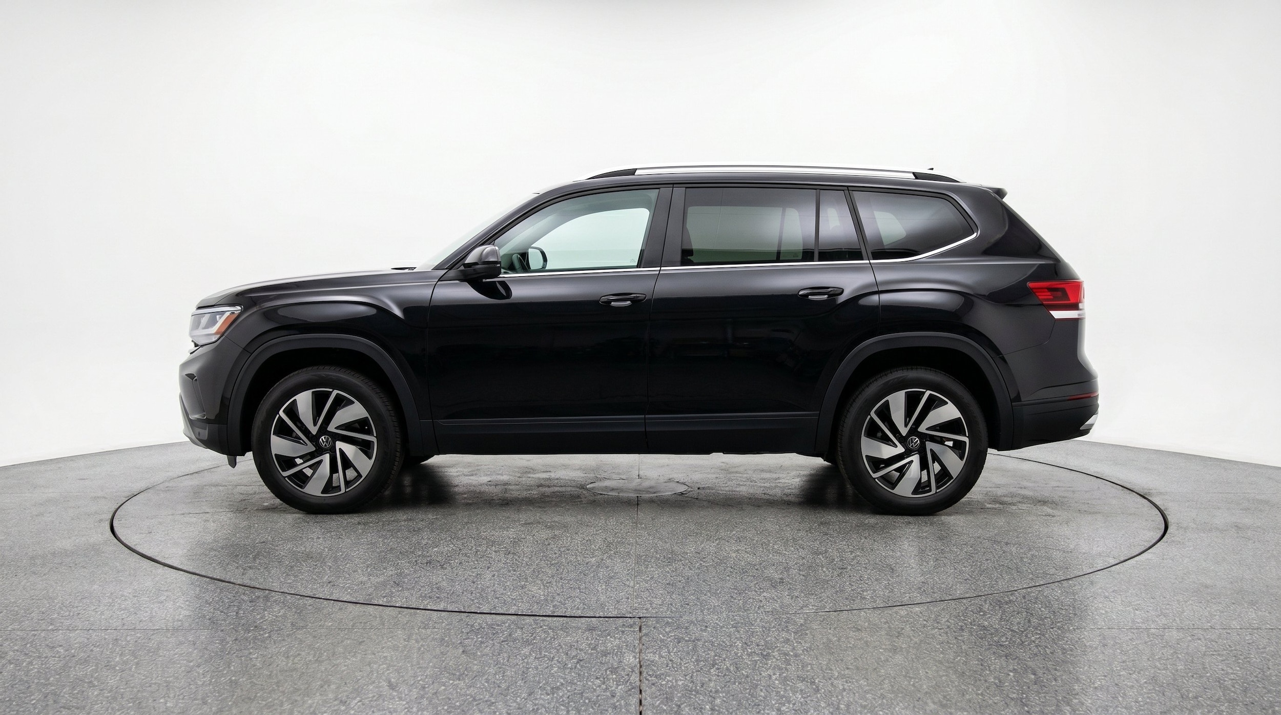 Thumbnail: 2026 Volkswagen Atlas - 5