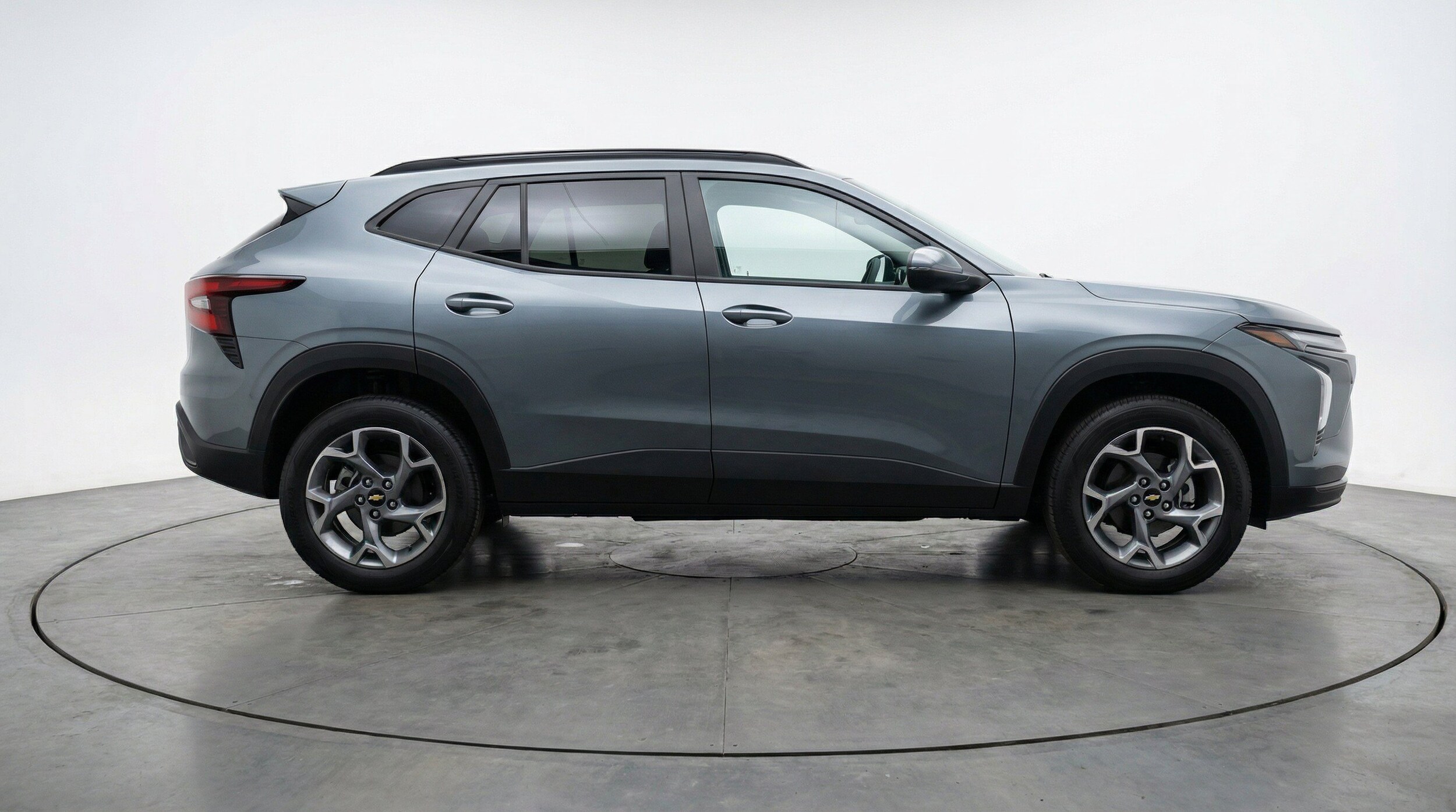 Thumbnail: 2025 Chevrolet Trax - 10