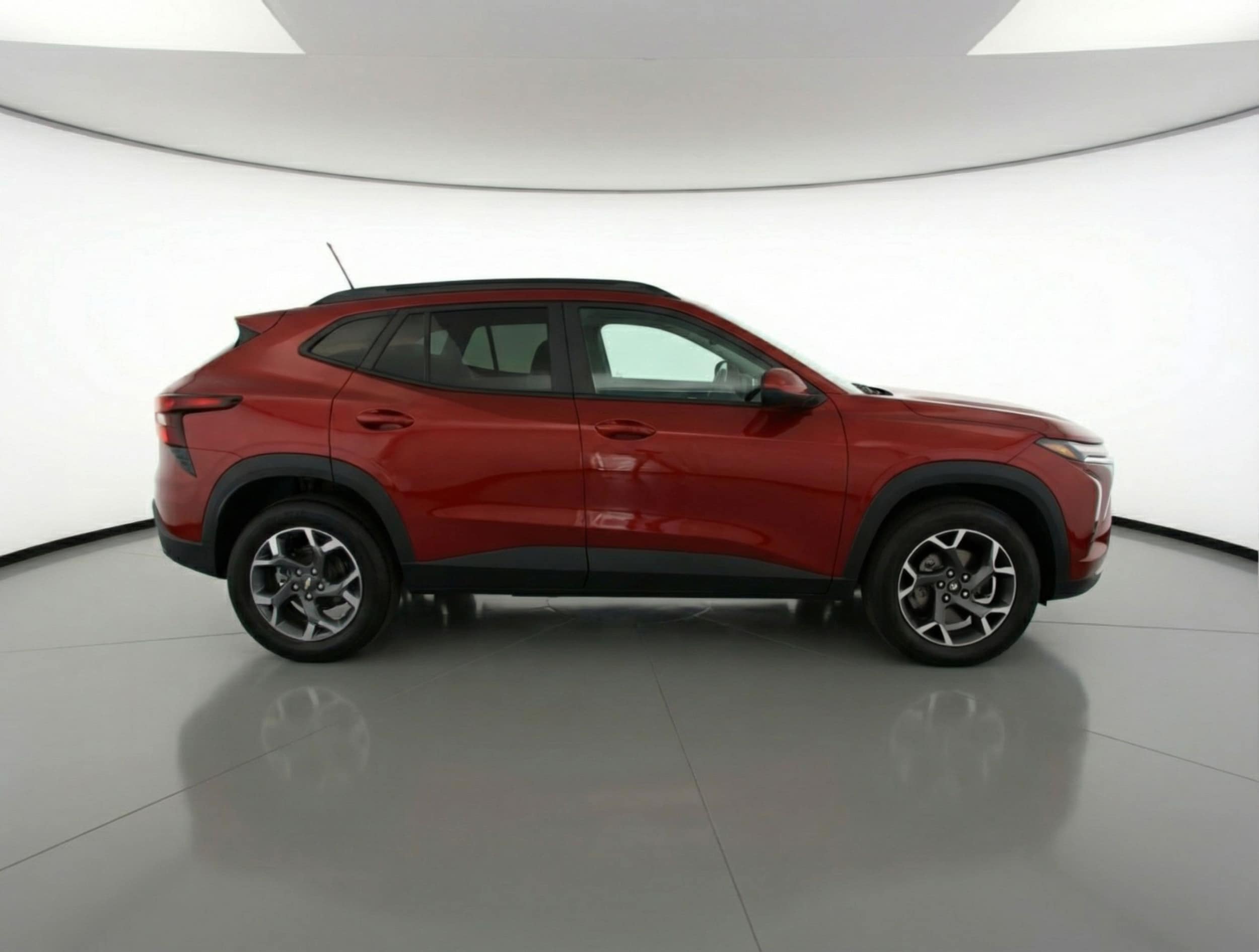 Thumbnail: 2025 Chevrolet Trax - 8