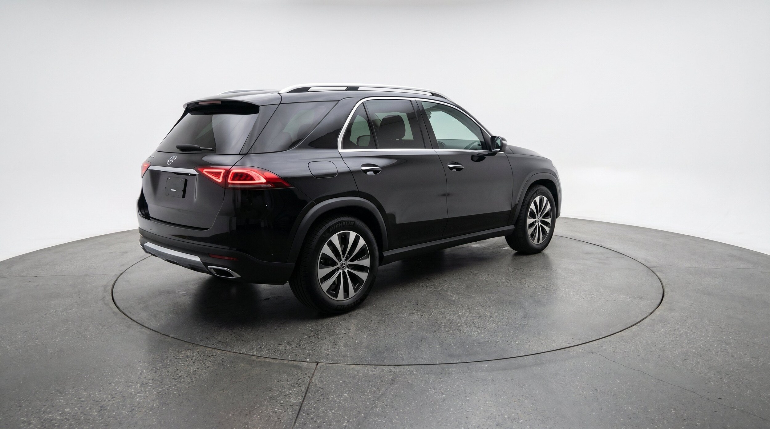 Thumbnail: 2026 Mercedes-Benz GLE - 9