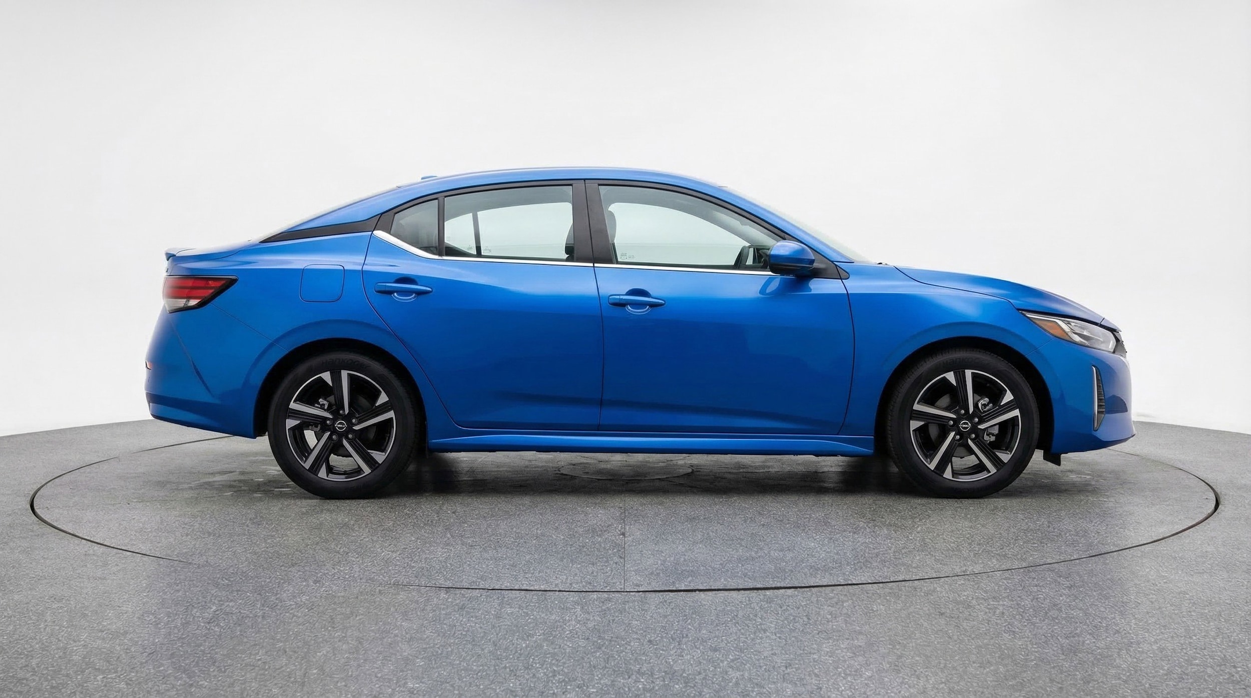 Thumbnail: 2025 Nissan Sentra - 11