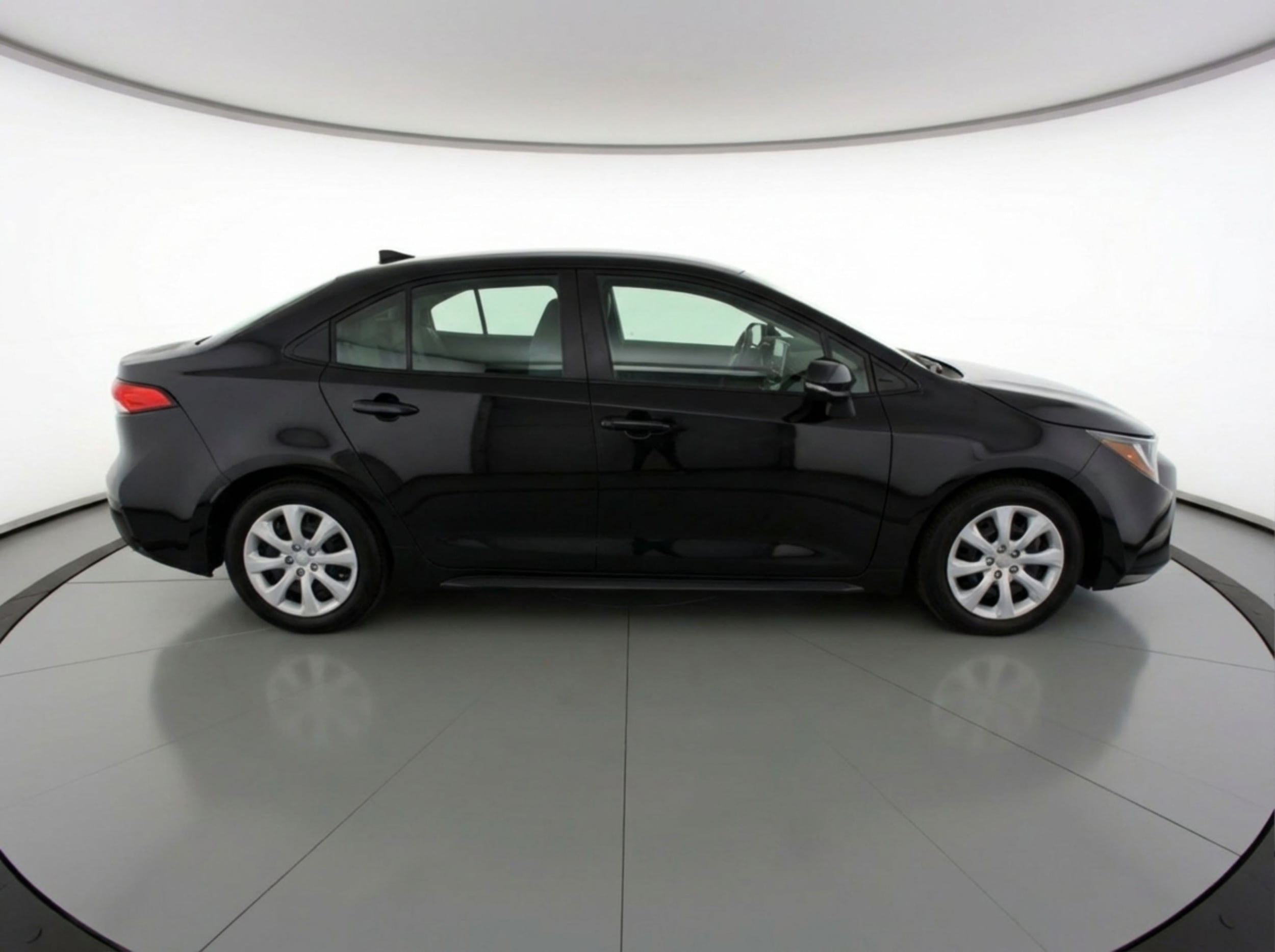 Thumbnail: 2025 Toyota Corolla - 8