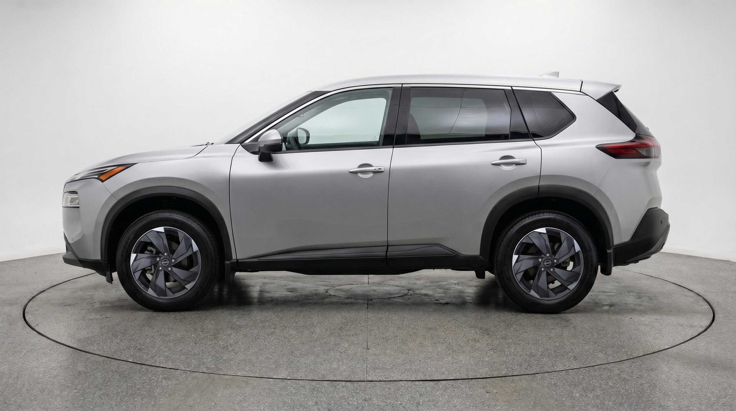 Thumbnail: 2025 Nissan Rogue - 5