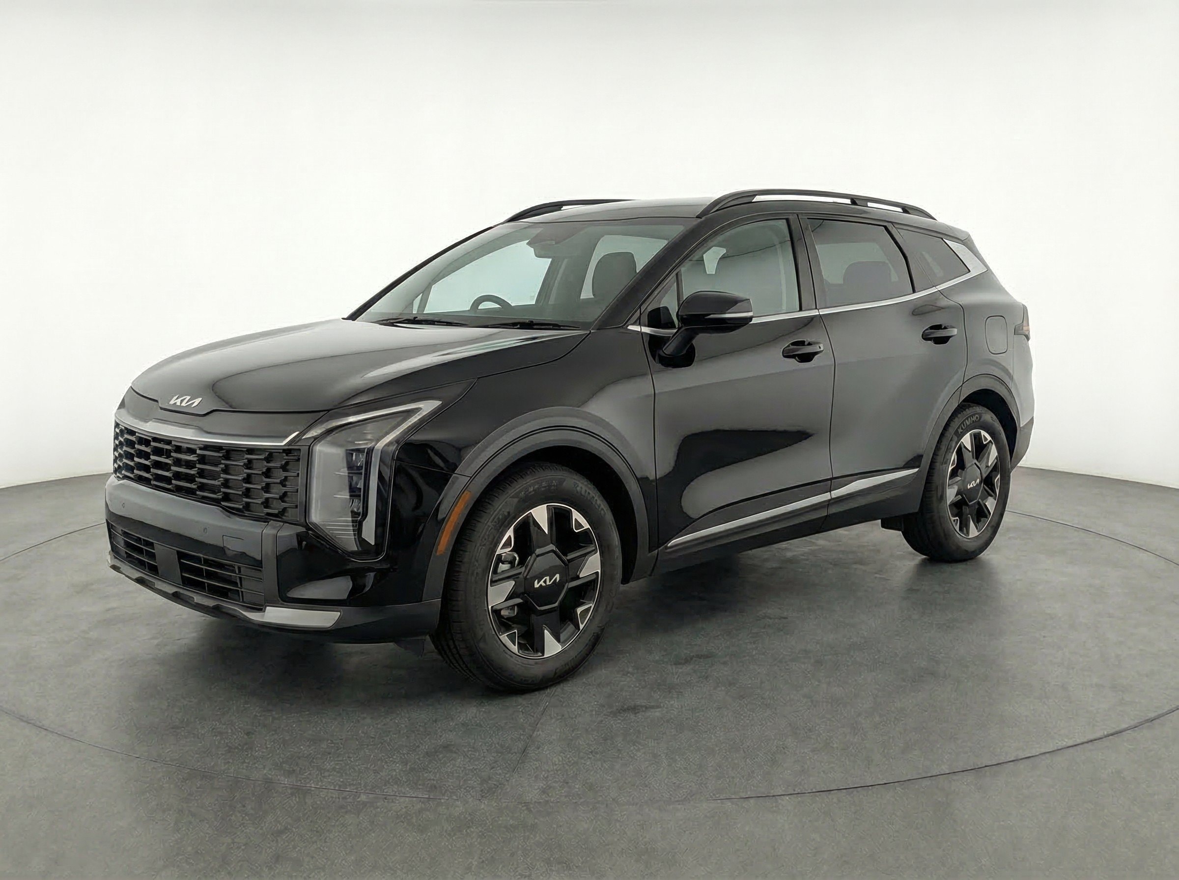 Thumbnail: 2026 Kia Sportage - 3