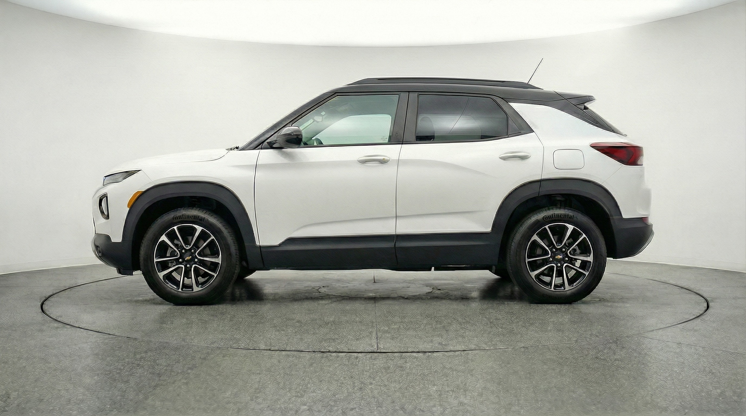 Thumbnail: 2025 Chevrolet TrailBlazer - 4