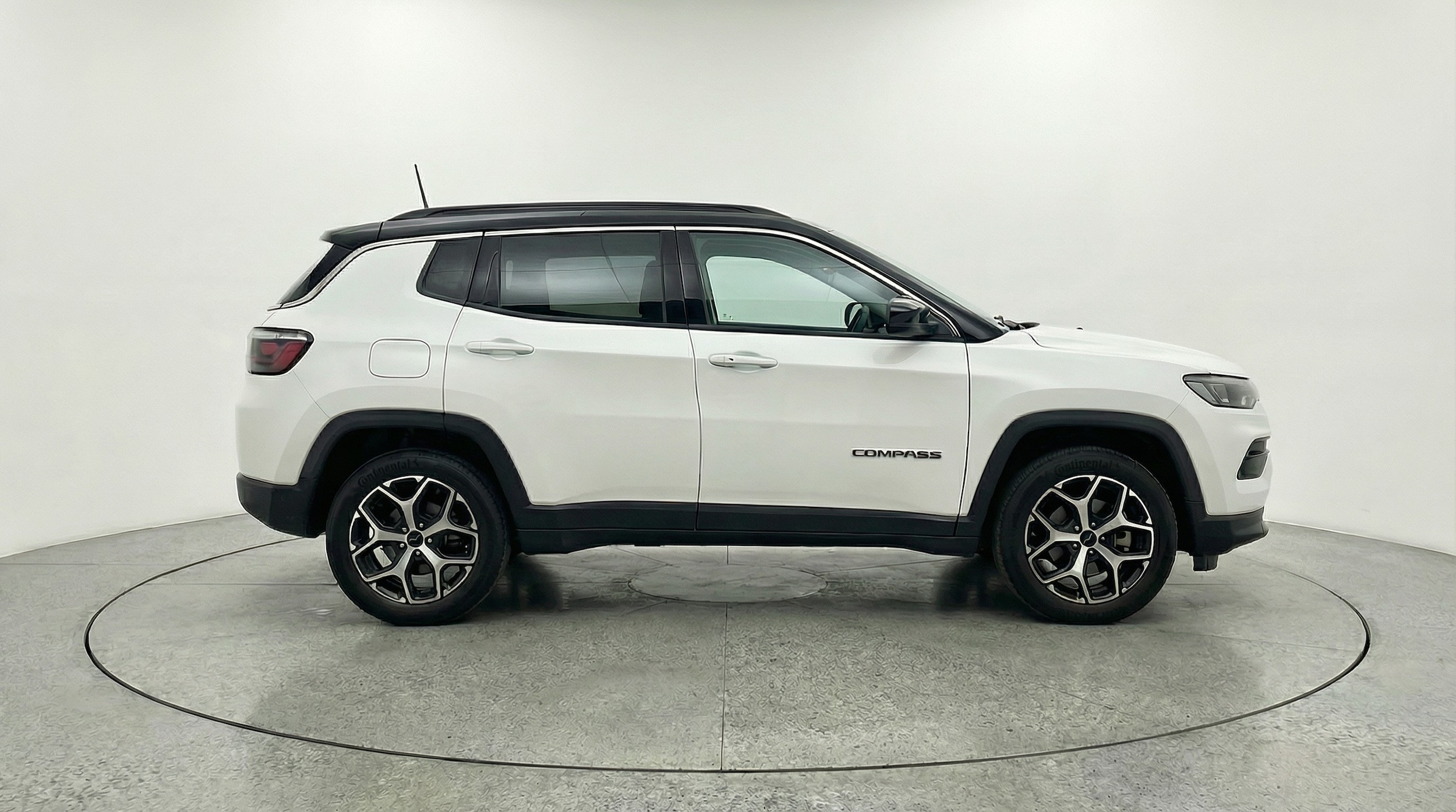Thumbnail: 2025 Jeep Compass - 8