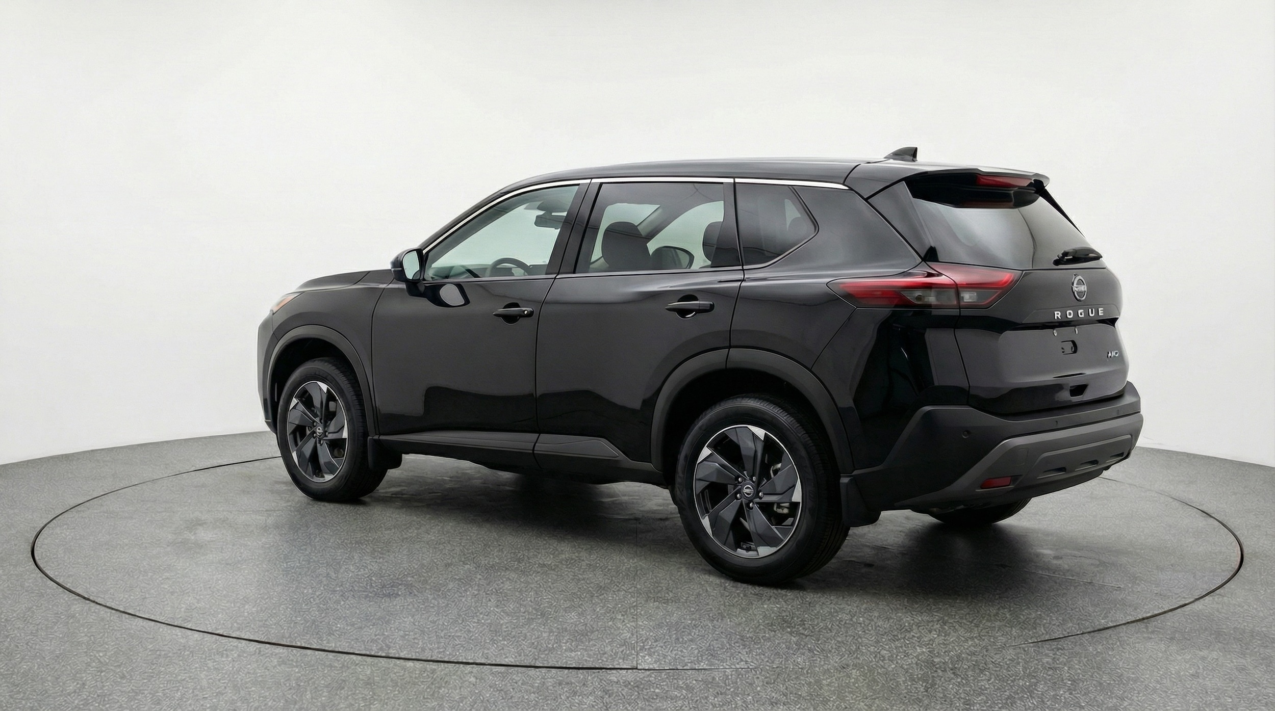 Thumbnail: 2025 Nissan Rogue - 5