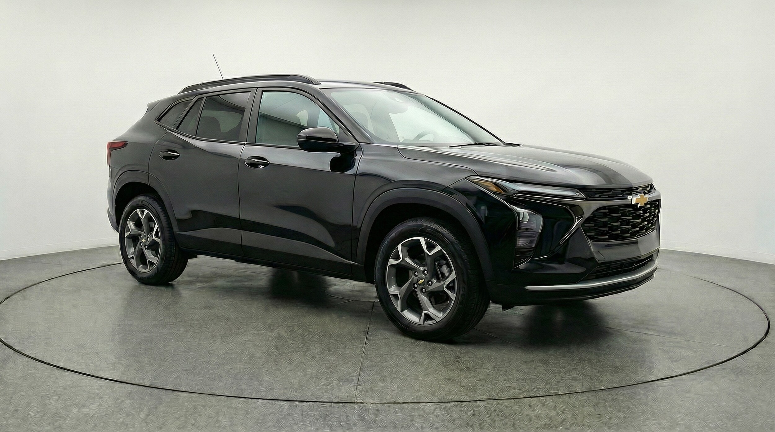 Thumbnail: 2025 Chevrolet Trax - 1